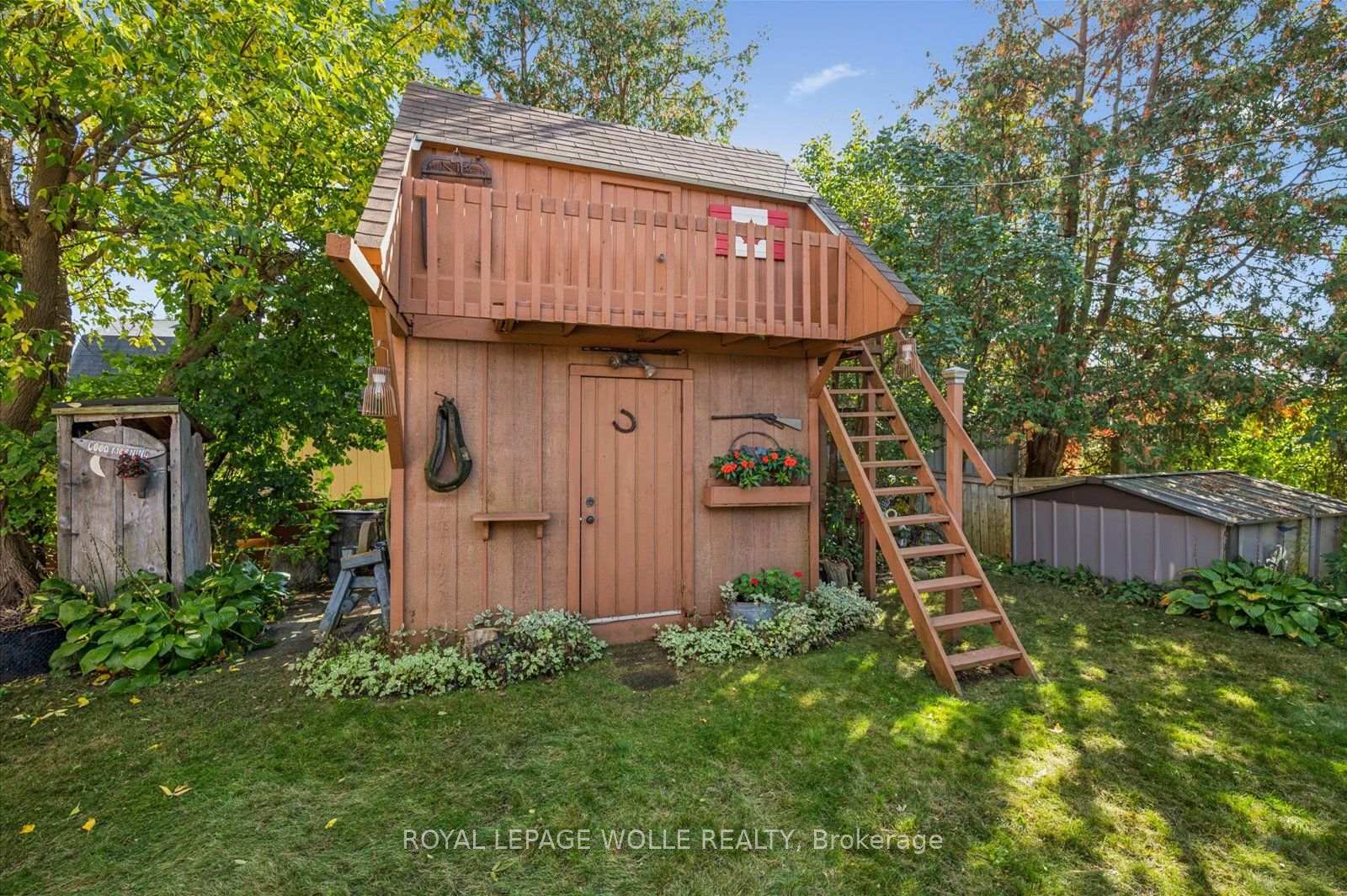 Photo 33 of 465 Karn Street, Kitchener, Victoria Hills — HOMEH