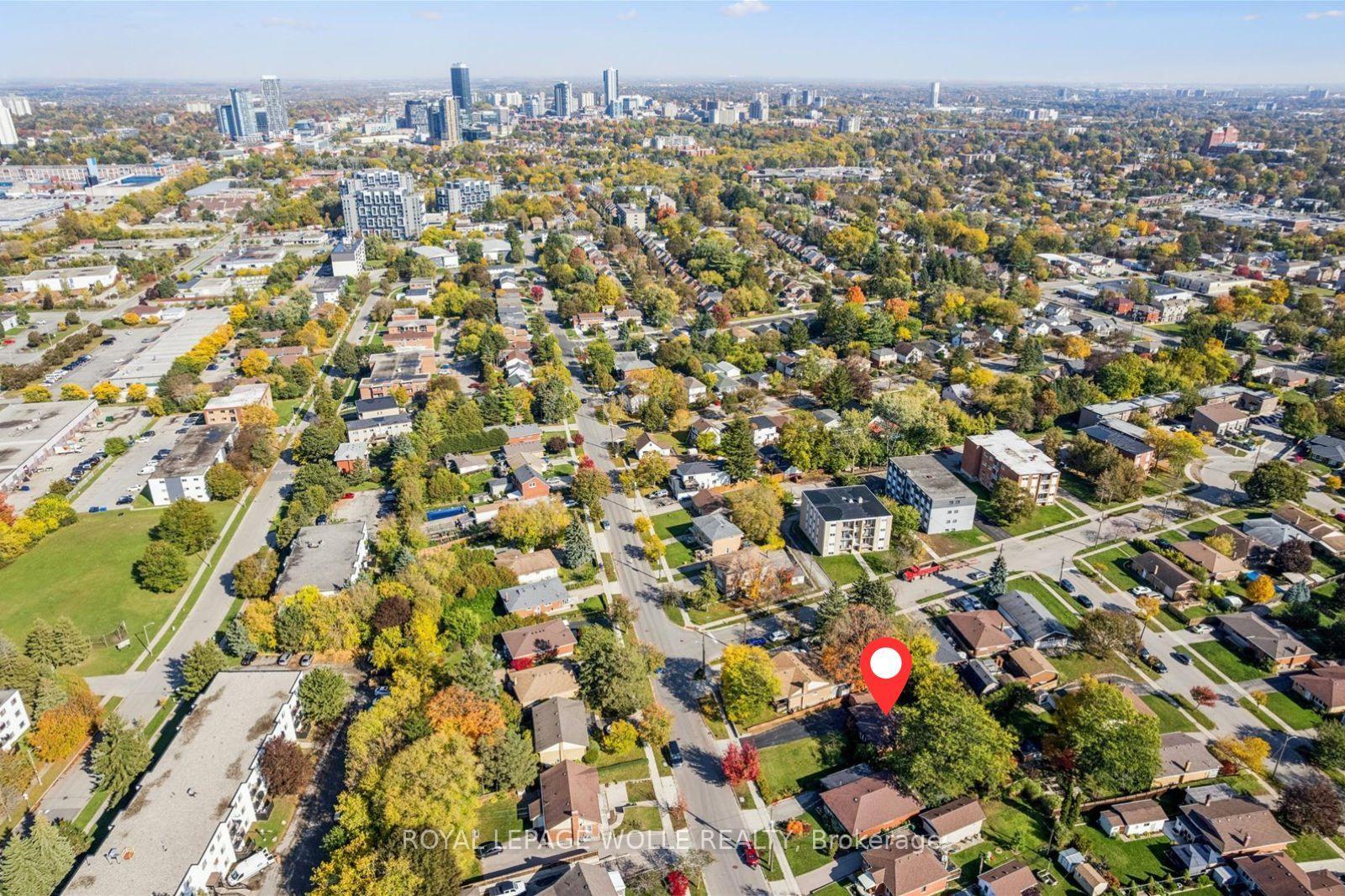 Photo 38 of 465 Karn Street, Kitchener, Victoria Hills — HOMEH