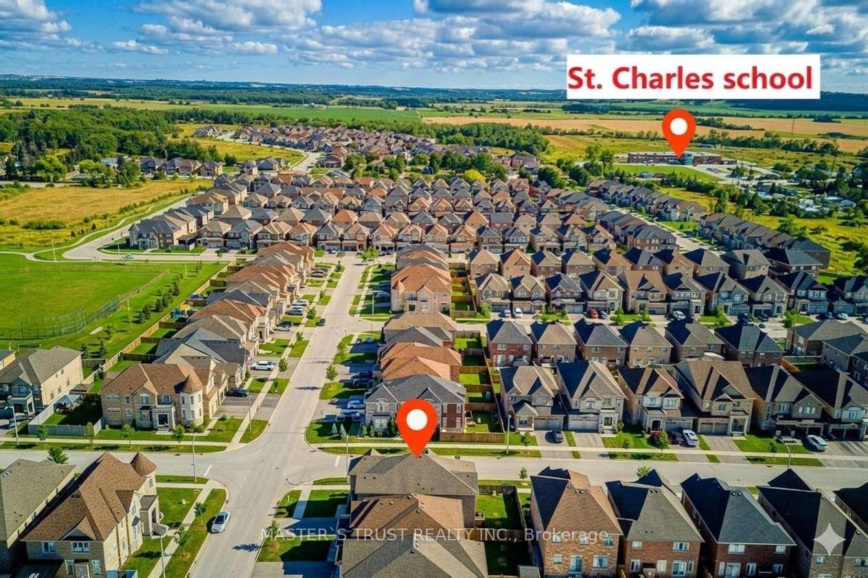 Photo 4 of 57 Tupling Street, Bradford West Gwillimbury, Bradford — HOMEH
