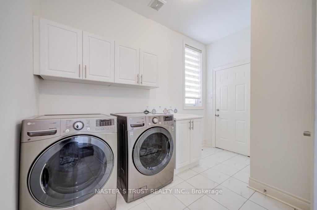 Photo 22 of 57 Tupling Street, Bradford West Gwillimbury, Bradford — HOMEH