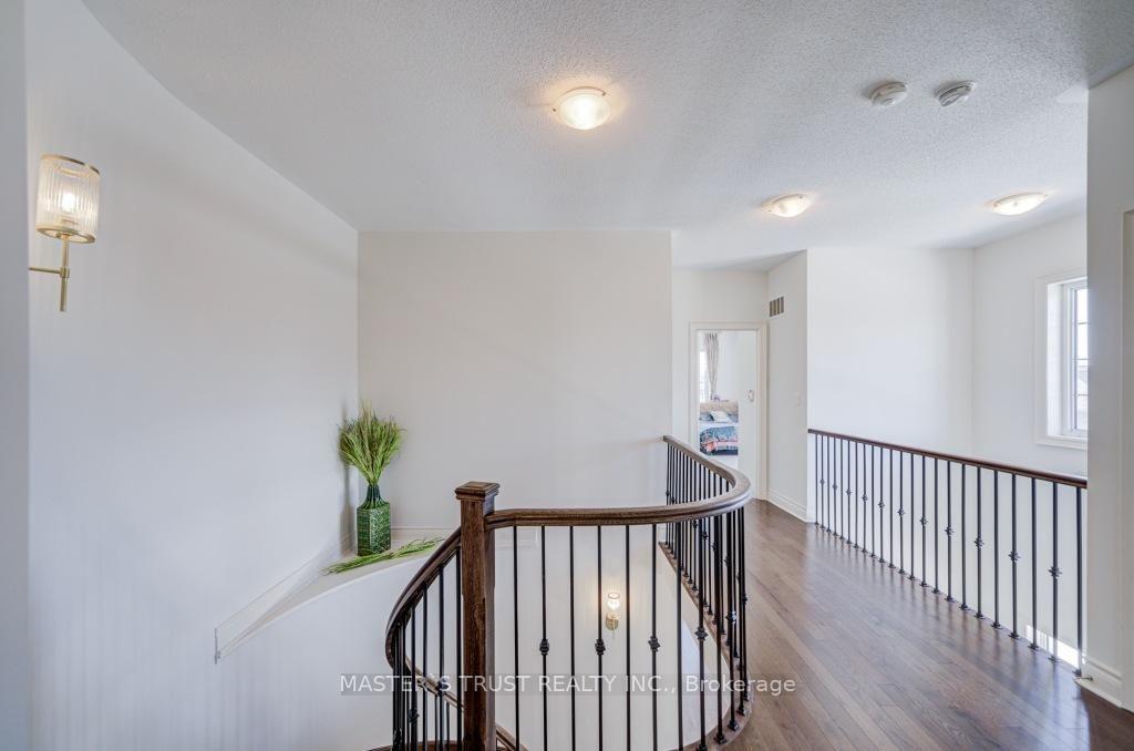 Photo 26 of 57 Tupling Street, Bradford West Gwillimbury, Bradford — HOMEH