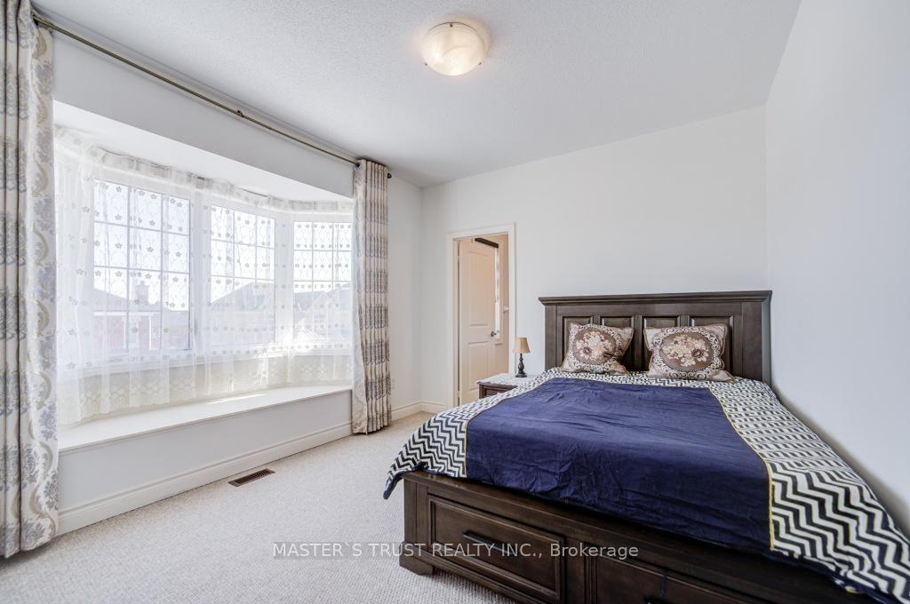 Photo 35 of 57 Tupling Street, Bradford West Gwillimbury, Bradford — HOMEH