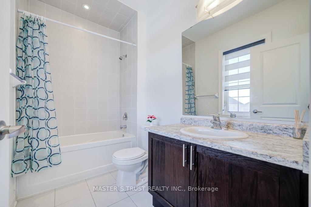 Photo 37 of 57 Tupling Street, Bradford West Gwillimbury, Bradford — HOMEH