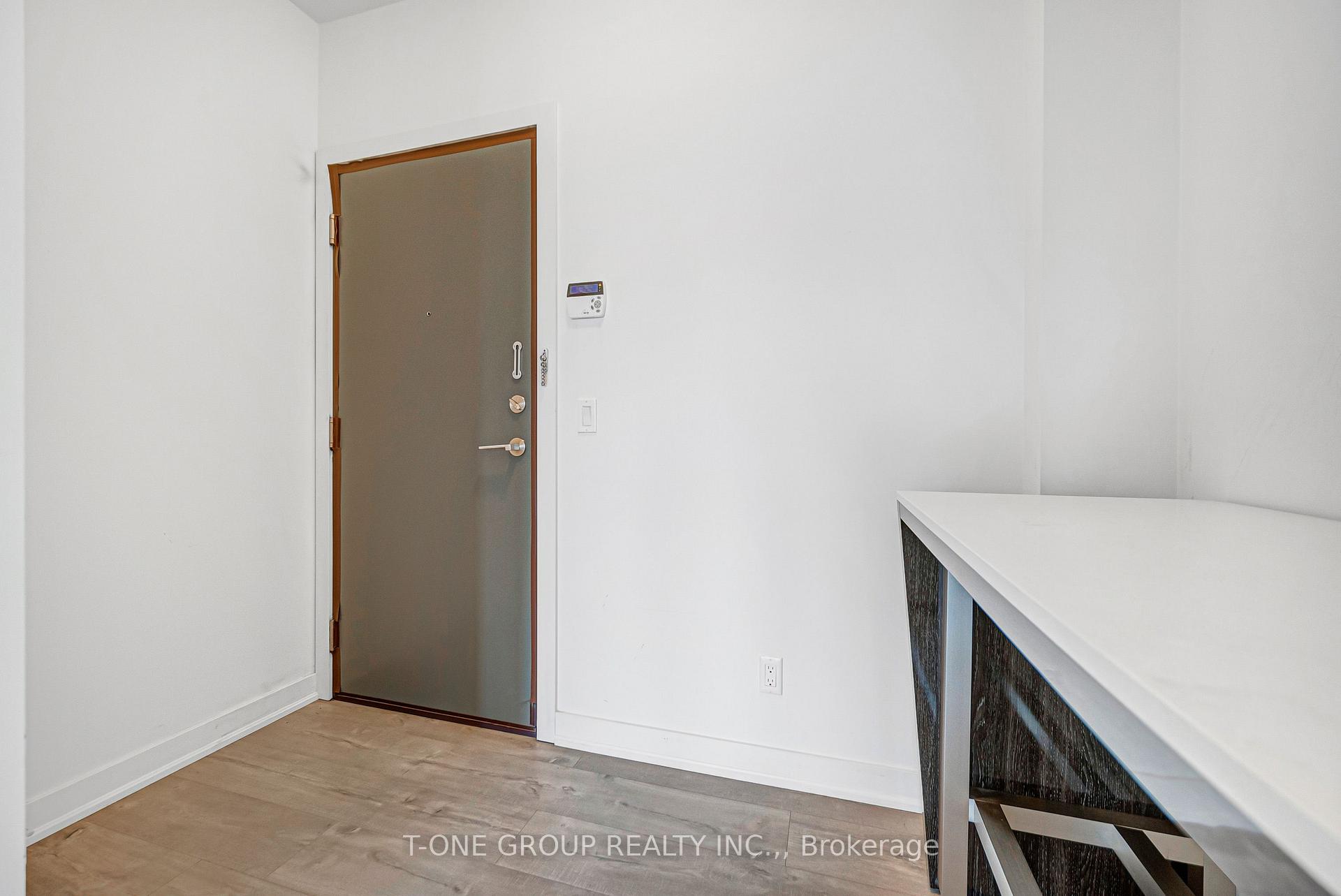 Photo 14 of Unit 3901, 30 Nelson Street, Toronto, Waterfront Communities — HOMEH