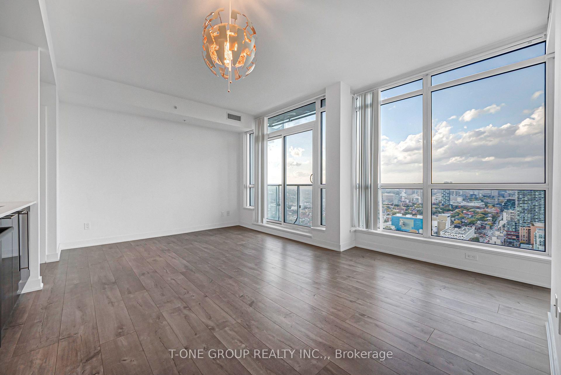 Photo 16 of Unit 3901, 30 Nelson Street, Toronto, Waterfront Communities — HOMEH
