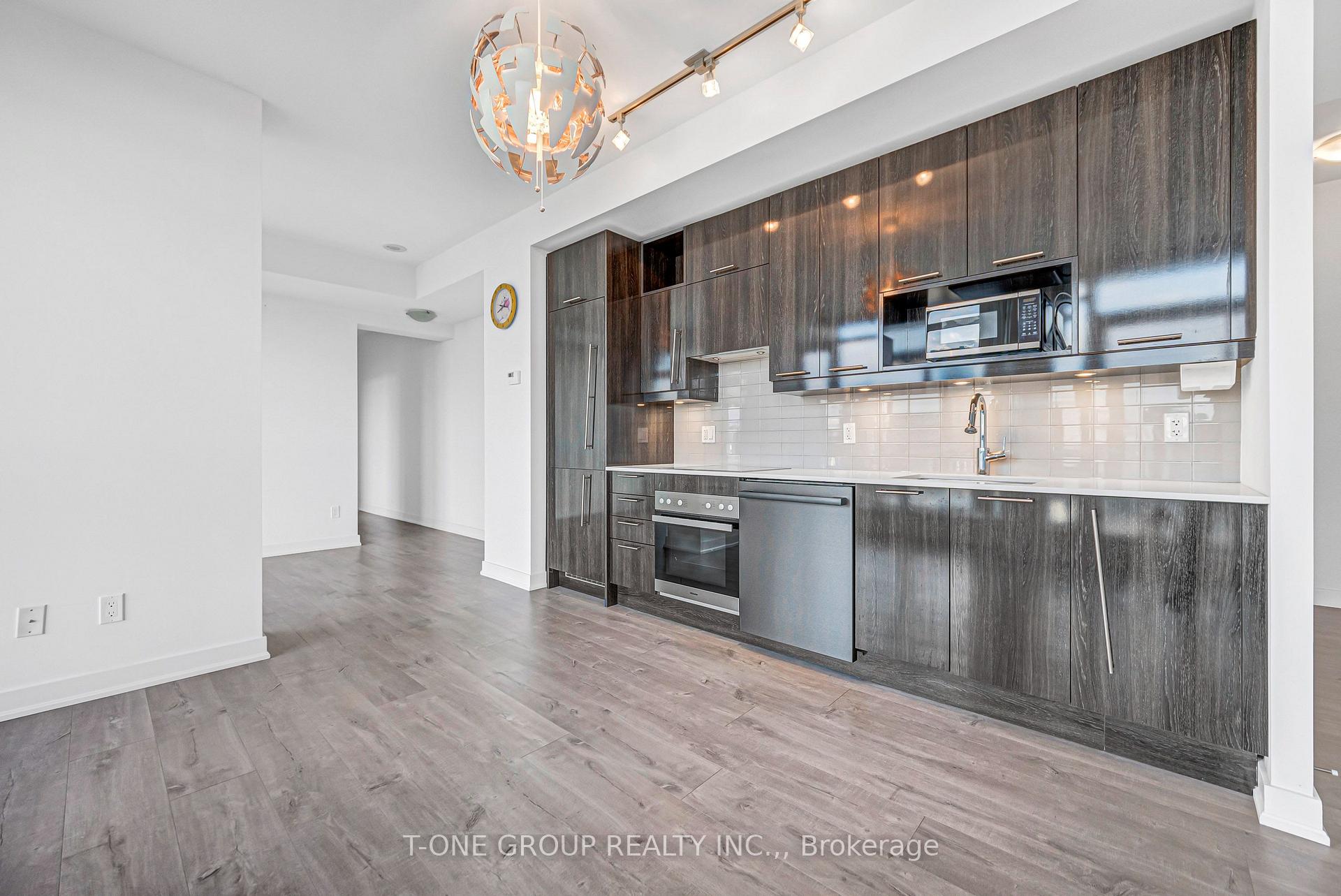 Photo 21 of Unit 3901, 30 Nelson Street, Toronto, Waterfront Communities — HOMEH