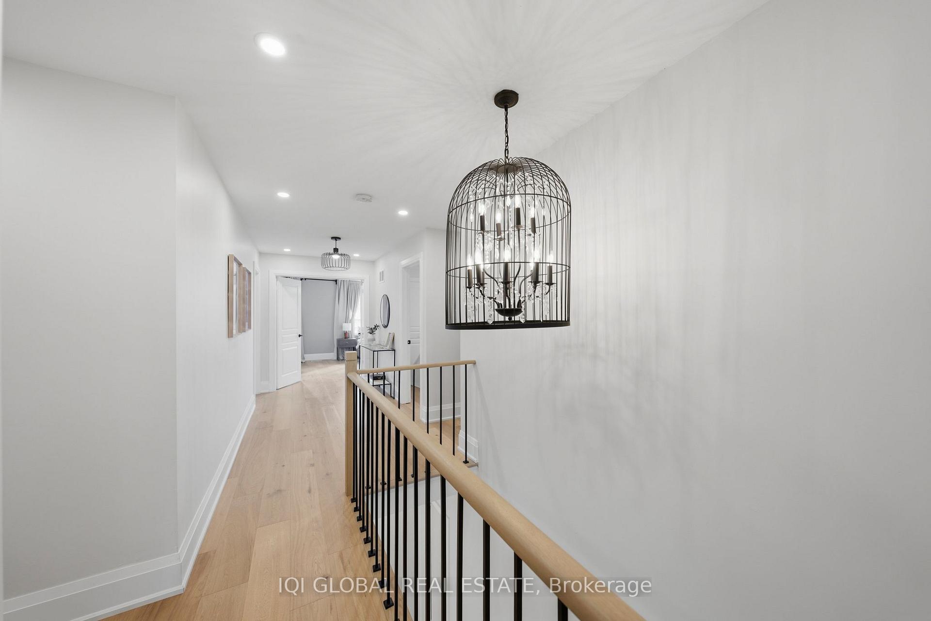 Photo 28 of 505 Ravineview Way, Oakville, Wedgewood Creek — HOMEH