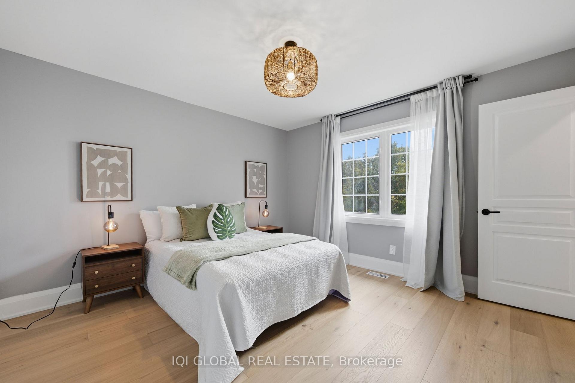Photo 36 of 505 Ravineview Way, Oakville, Wedgewood Creek — HOMEH
