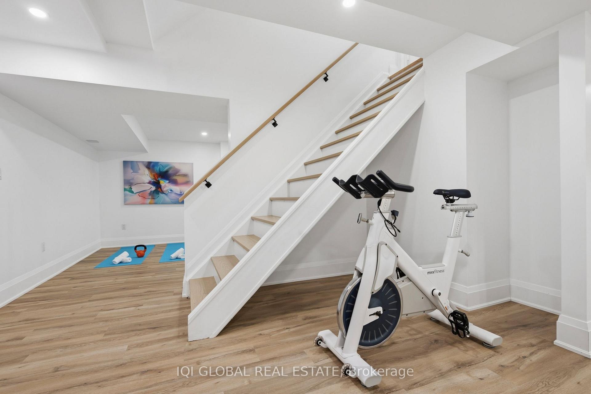 Photo 42 of 505 Ravineview Way, Oakville, Wedgewood Creek — HOMEH