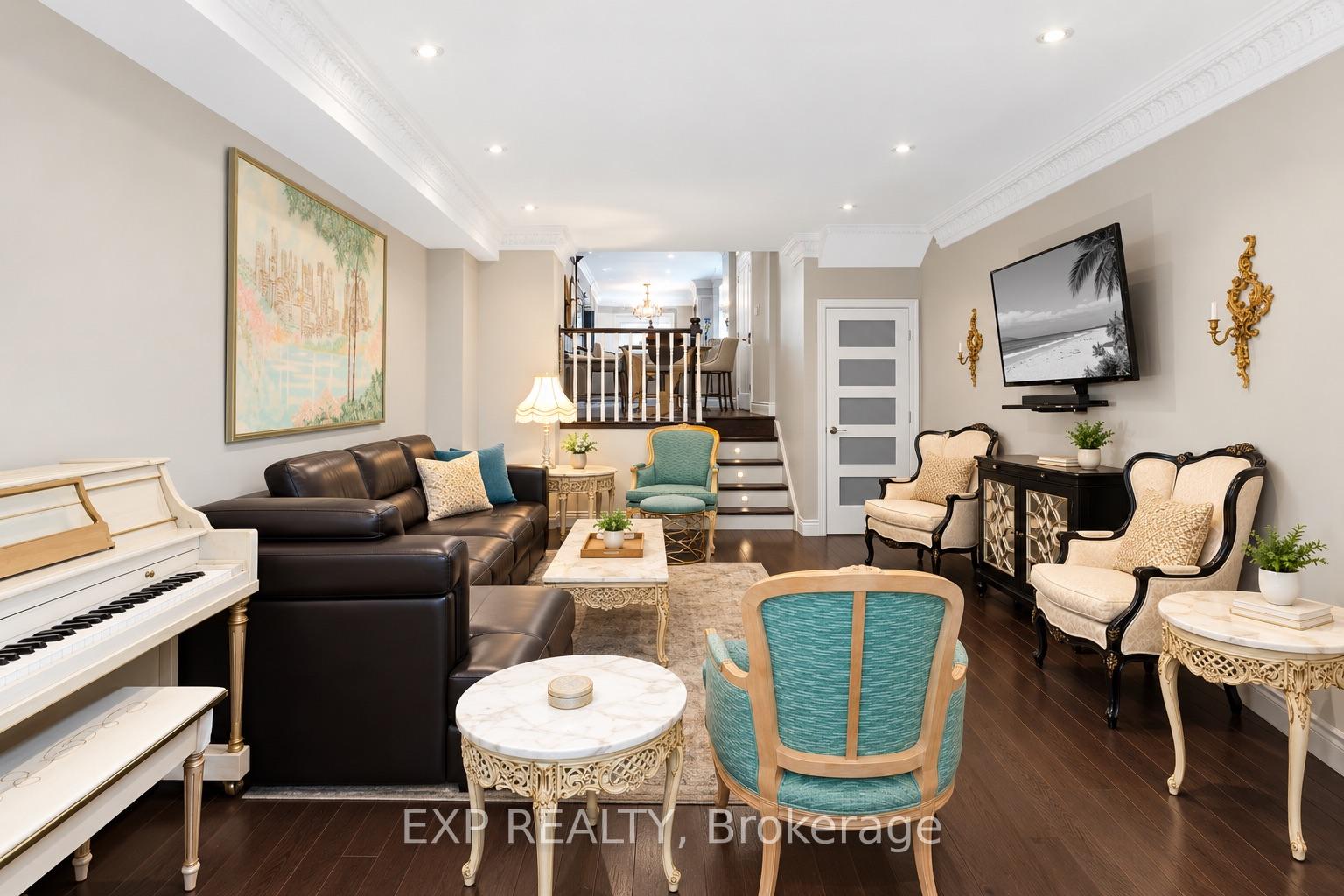 Photo 13 of Unit Main, 321 Mutual Street, Toronto, Church-Yonge Corridor — HOMEH