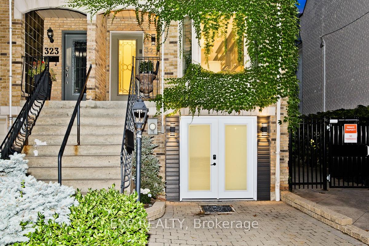 Photo 20 of Unit Main, 321 Mutual Street, Toronto, Church-Yonge Corridor — HOMEH