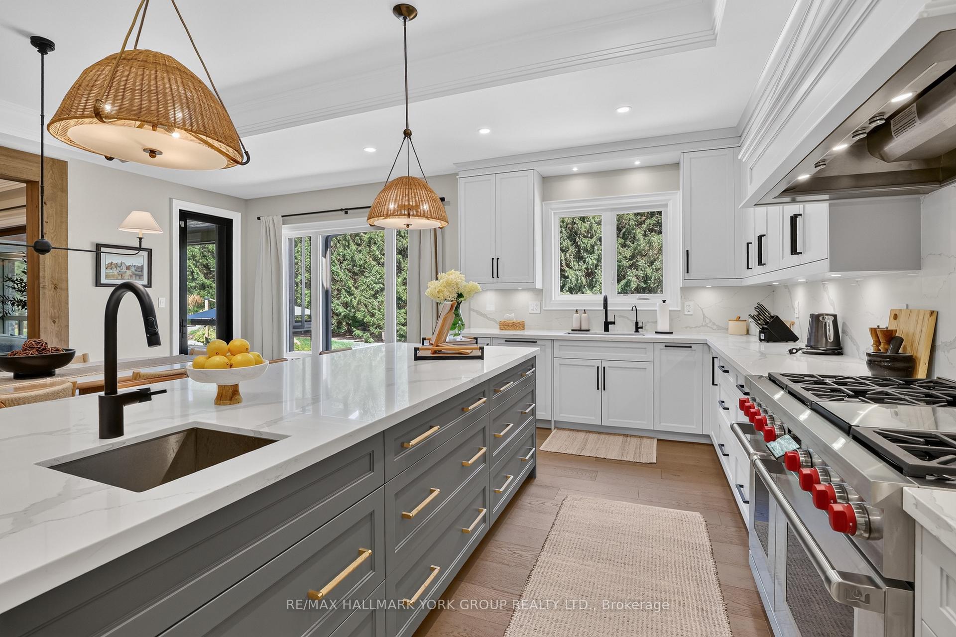 Photo 6 of 13 Newton Reed Crescent, Uxbridge, Rural Uxbridge — HOMEH