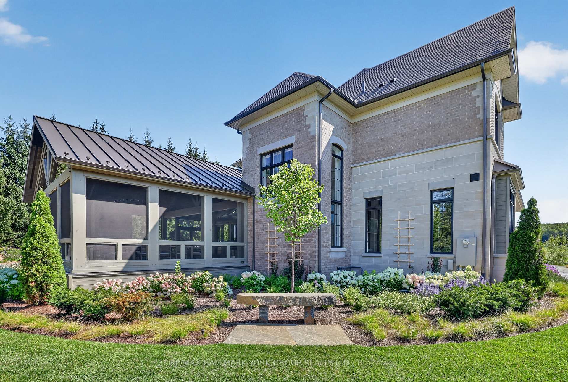 Photo 18 of 13 Newton Reed Crescent, Uxbridge, Rural Uxbridge — HOMEH