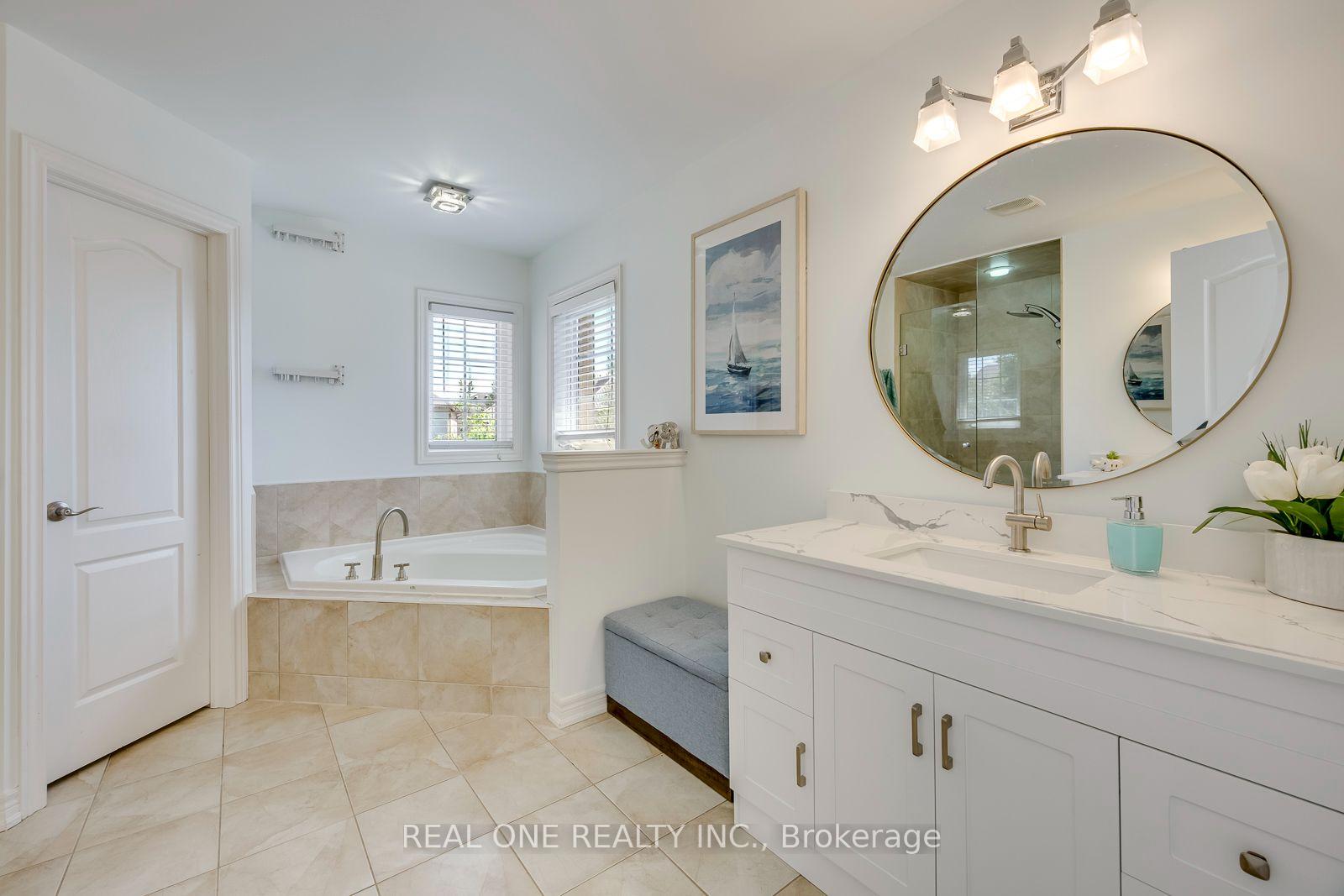 Photo 20 of 238 Nautical Boulevard, Oakville, Bronte — HOMEH