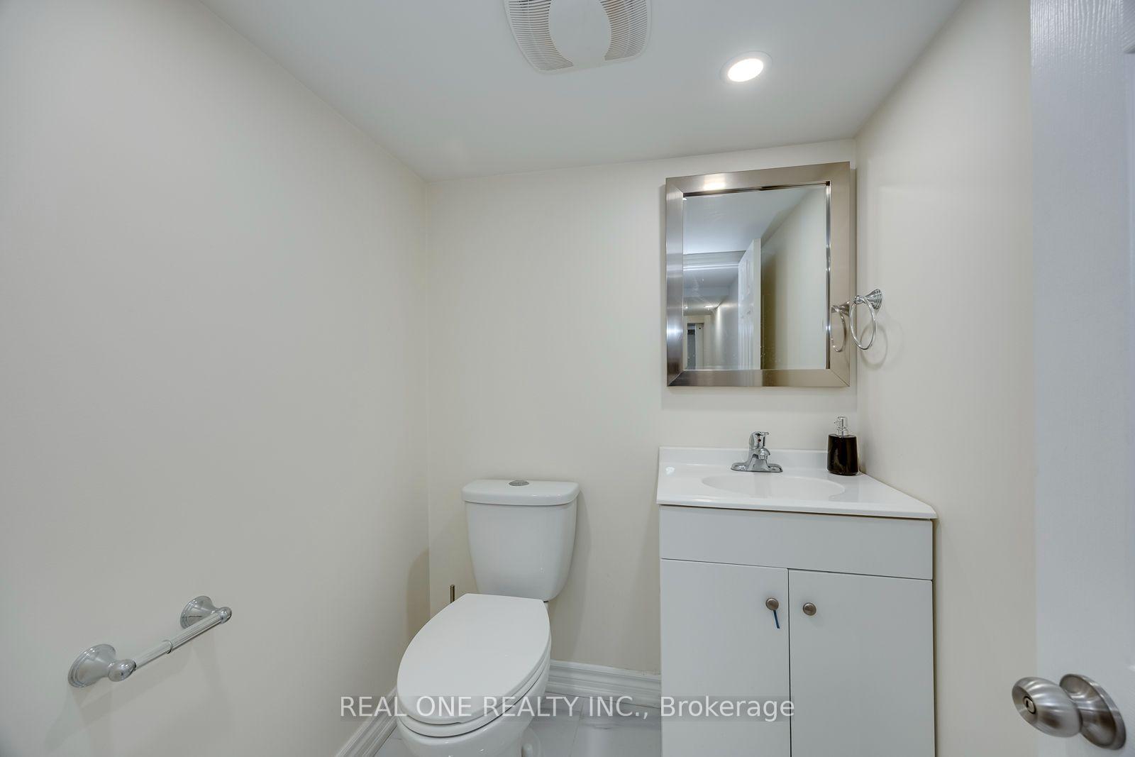 Photo 34 of 238 Nautical Boulevard, Oakville, Bronte — HOMEH