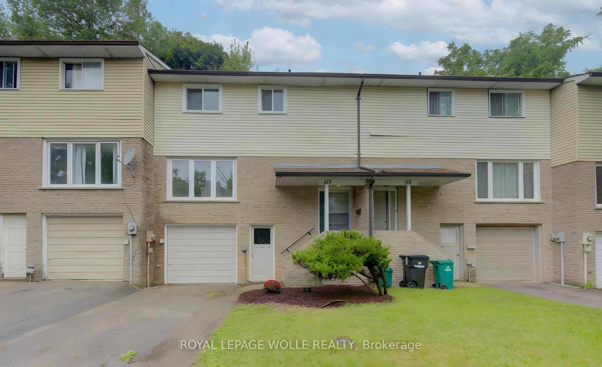 Photo 2 of 113 Churchill Street, Waterloo, Maple Hills — HOMEH