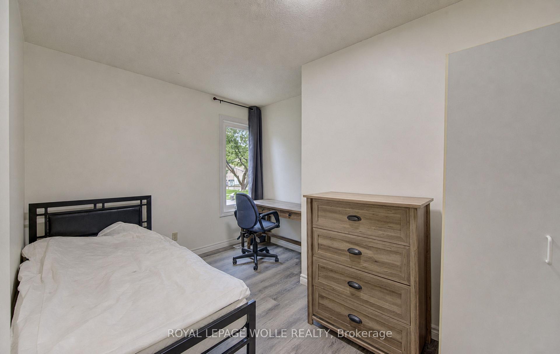 Photo 17 of 113 Churchill Street, Waterloo, Maple Hills — HOMEH
