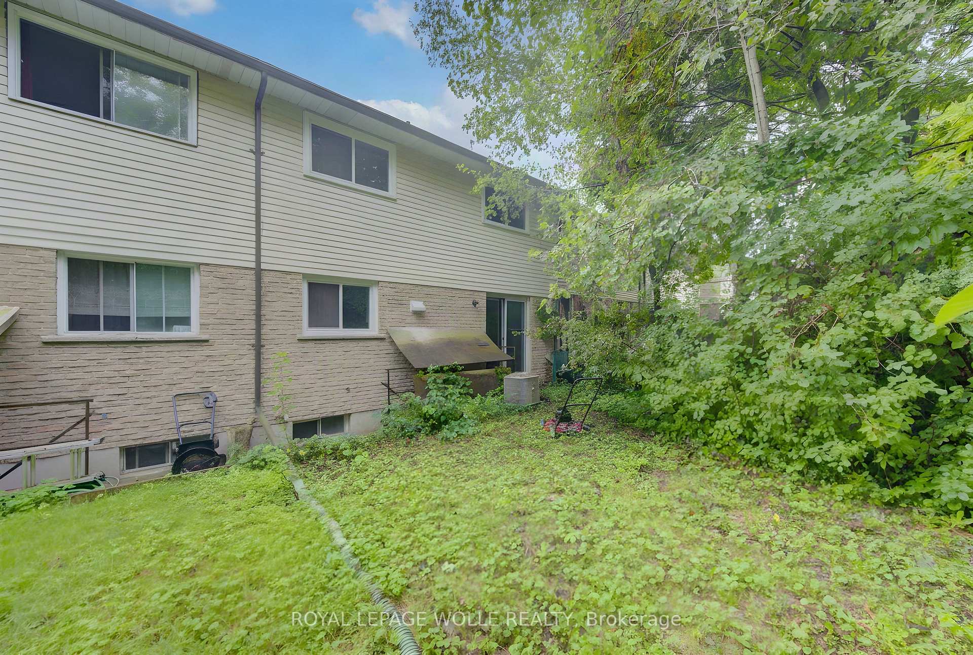 Photo 26 of 113 Churchill Street, Waterloo, Maple Hills — HOMEH