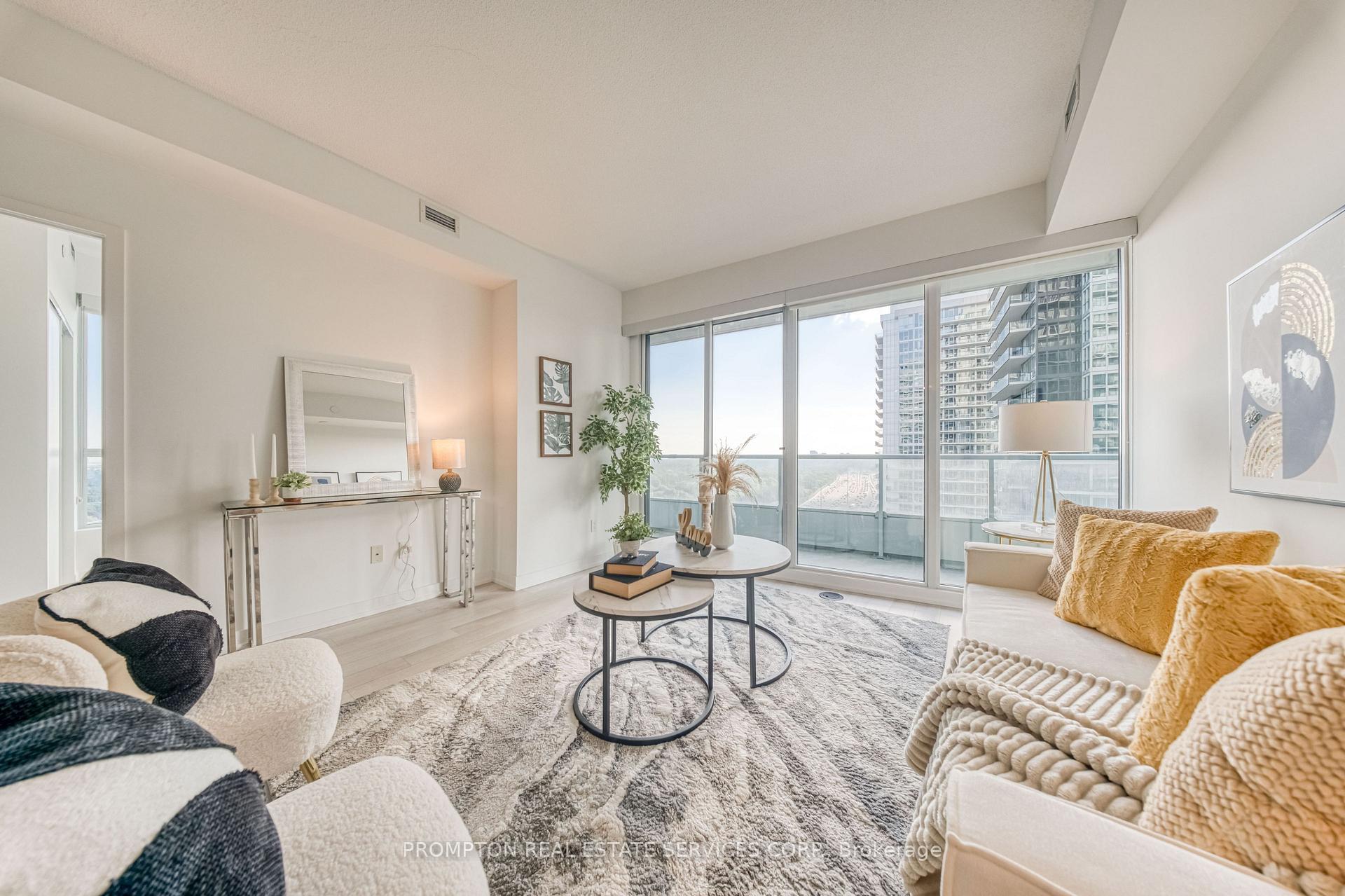 Photo 12 of Unit 2511, 115 Mcmahon Drive, North York, Bayview Village — HOMEH