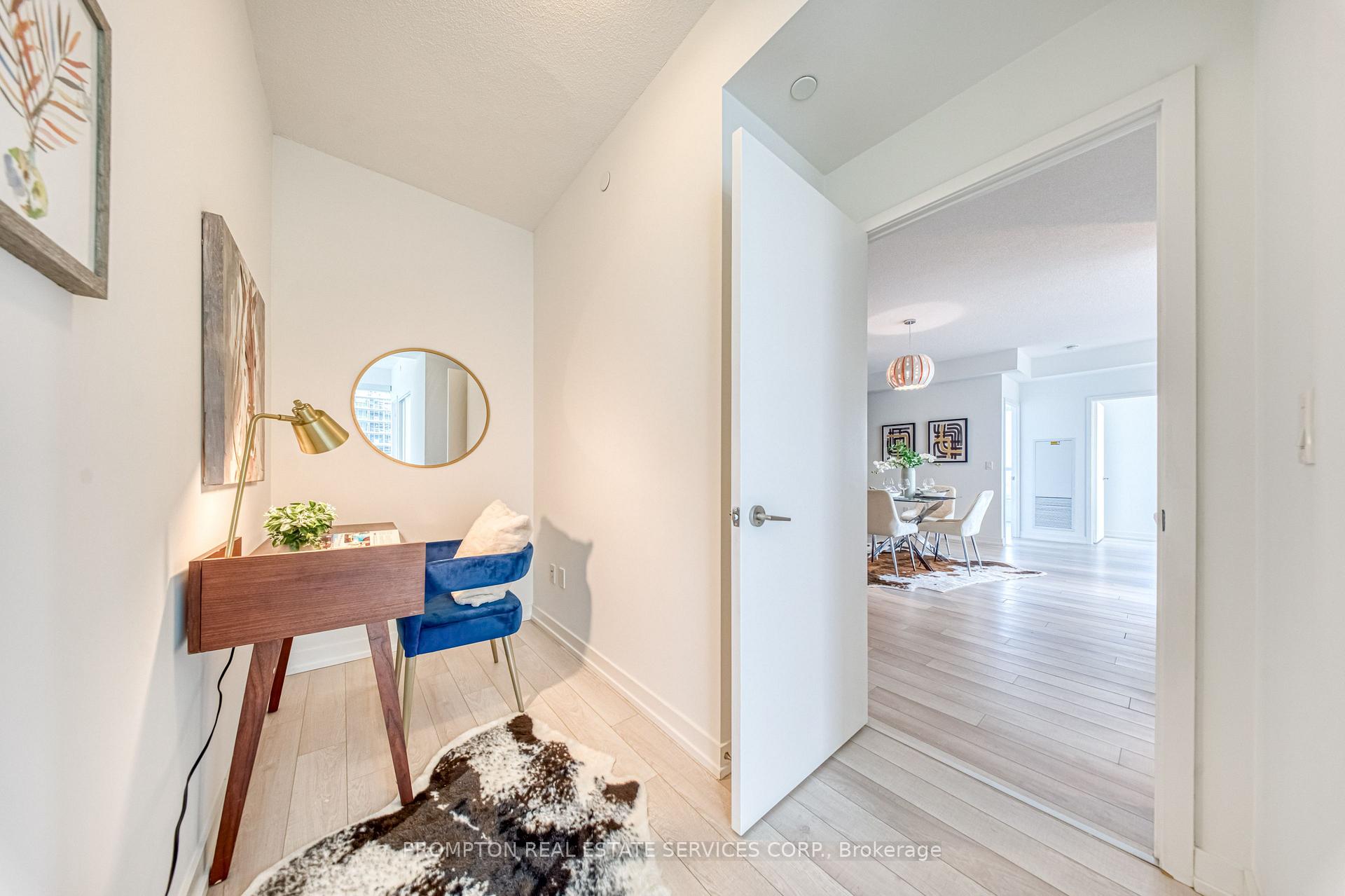 Photo 13 of Unit 2511, 115 Mcmahon Drive, North York, Bayview Village — HOMEH