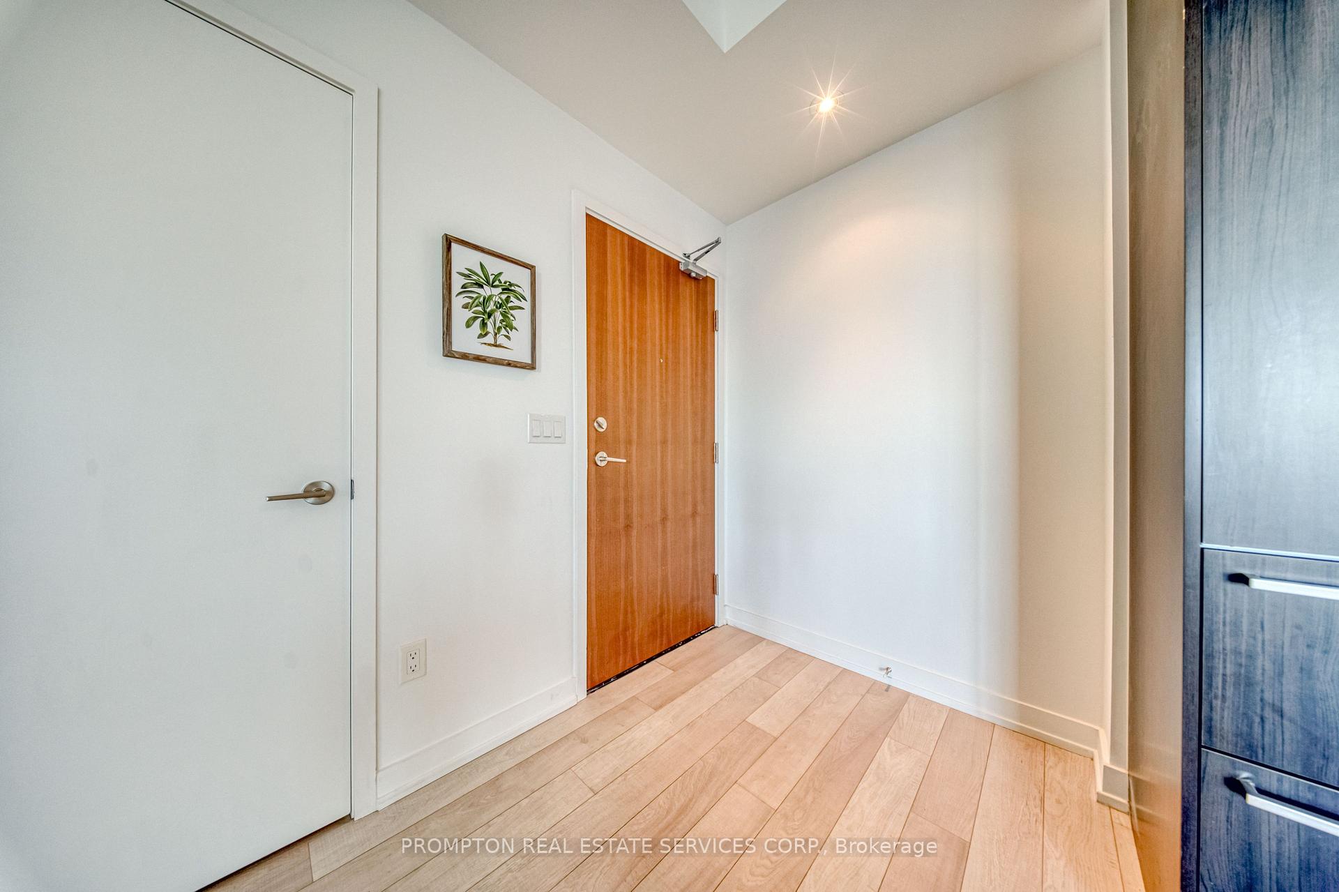 Photo 25 of Unit 2511, 115 Mcmahon Drive, North York, Bayview Village — HOMEH