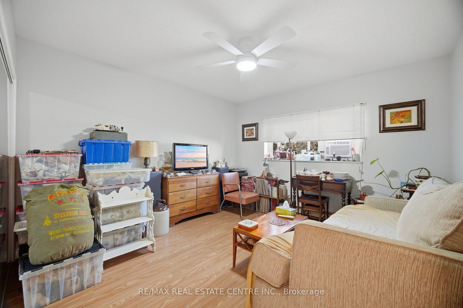 Photo 16 of Unit 204, 11 Woodman Drive S, Hamilton, Corman — HOMEH
