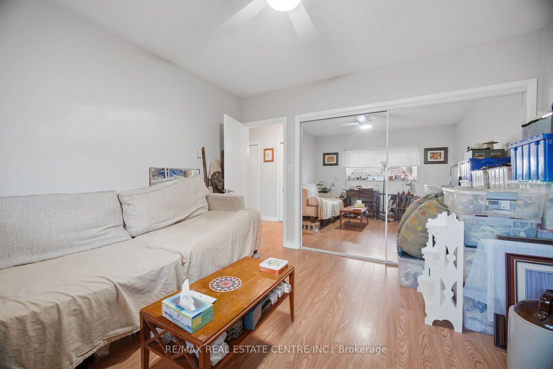 Photo 18 of Unit 204, 11 Woodman Drive S, Hamilton, Corman — HOMEH