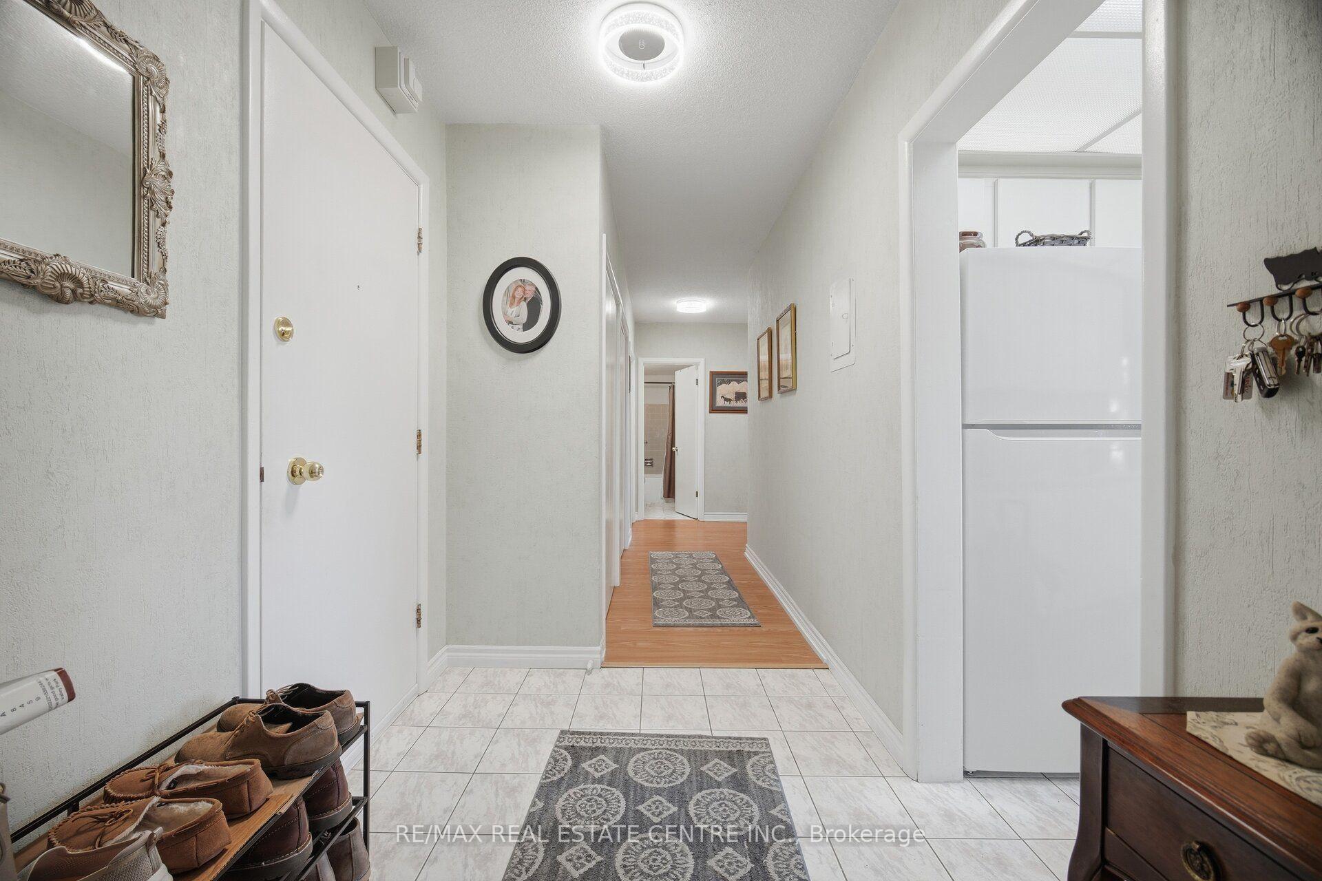 Photo 21 of Unit 204, 11 Woodman Drive S, Hamilton, Corman — HOMEH