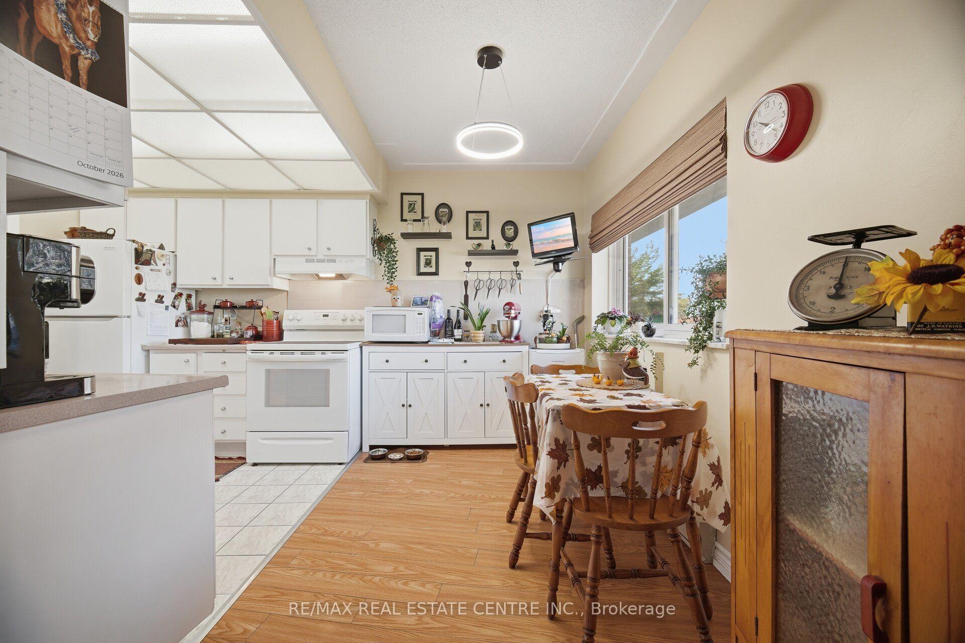 Photo 25 of Unit 204, 11 Woodman Drive S, Hamilton, Corman — HOMEH