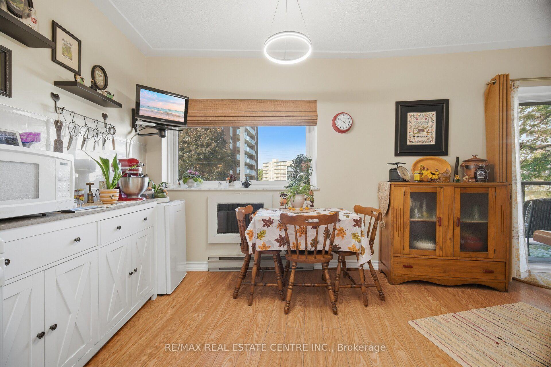 Photo 26 of Unit 204, 11 Woodman Drive S, Hamilton, Corman — HOMEH