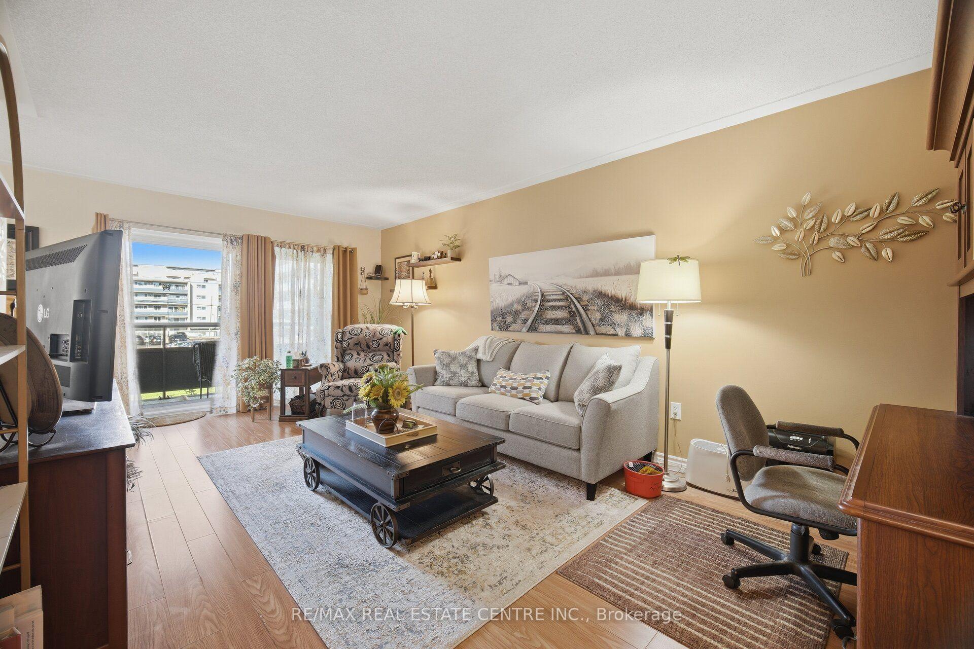 Photo 31 of Unit 204, 11 Woodman Drive S, Hamilton, Corman — HOMEH
