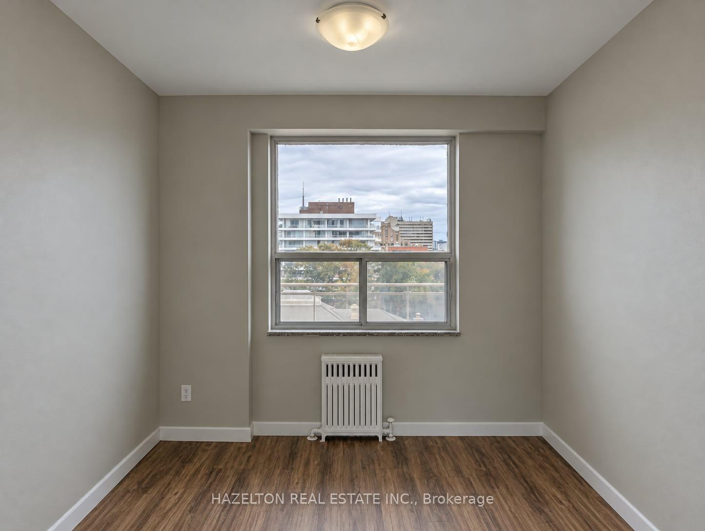 Photo 10 of Unit 809, 206 St George Street, Toronto, The Annex — HOMEH