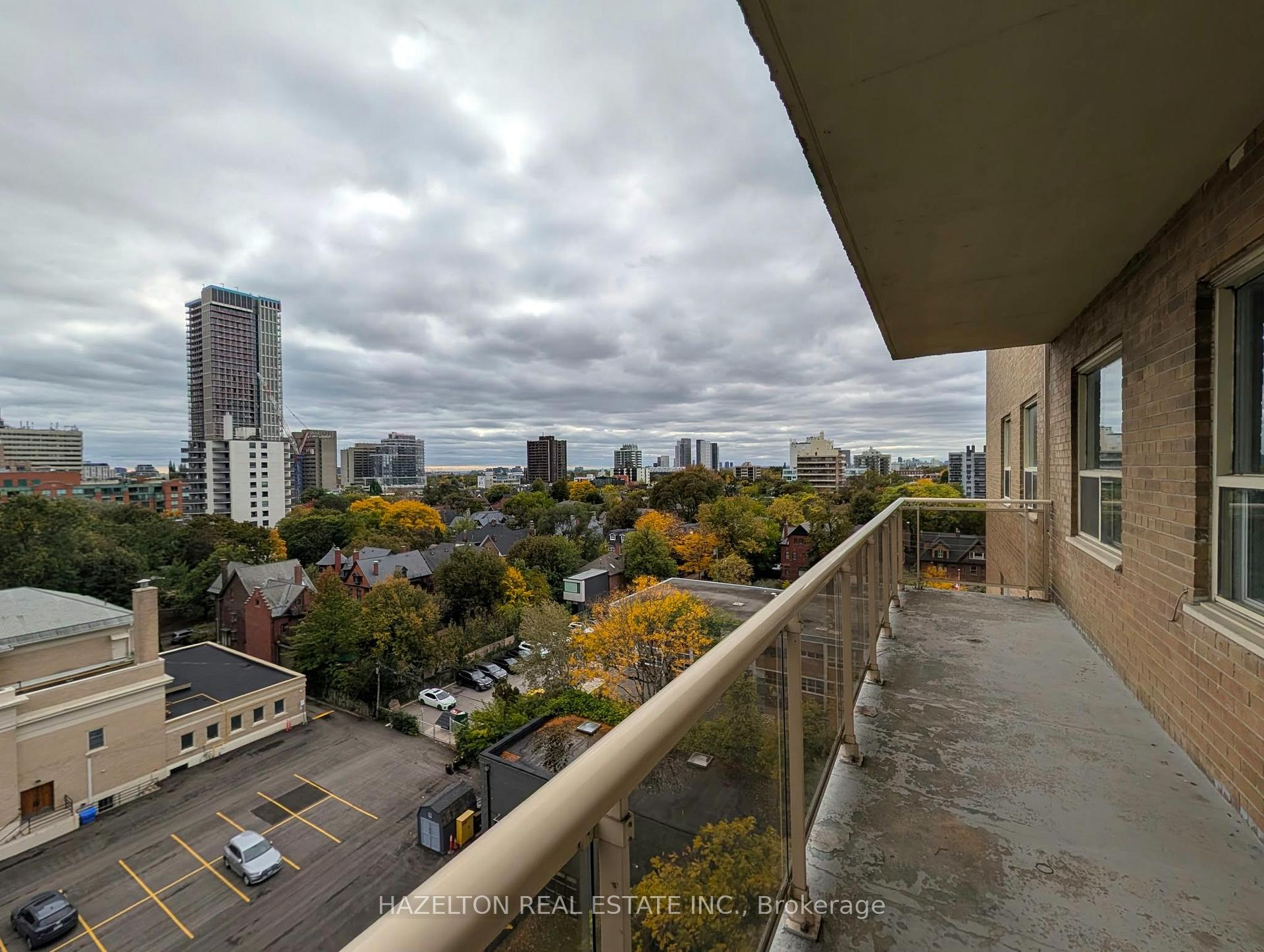 Photo 13 of Unit 809, 206 St George Street, Toronto, The Annex — HOMEH