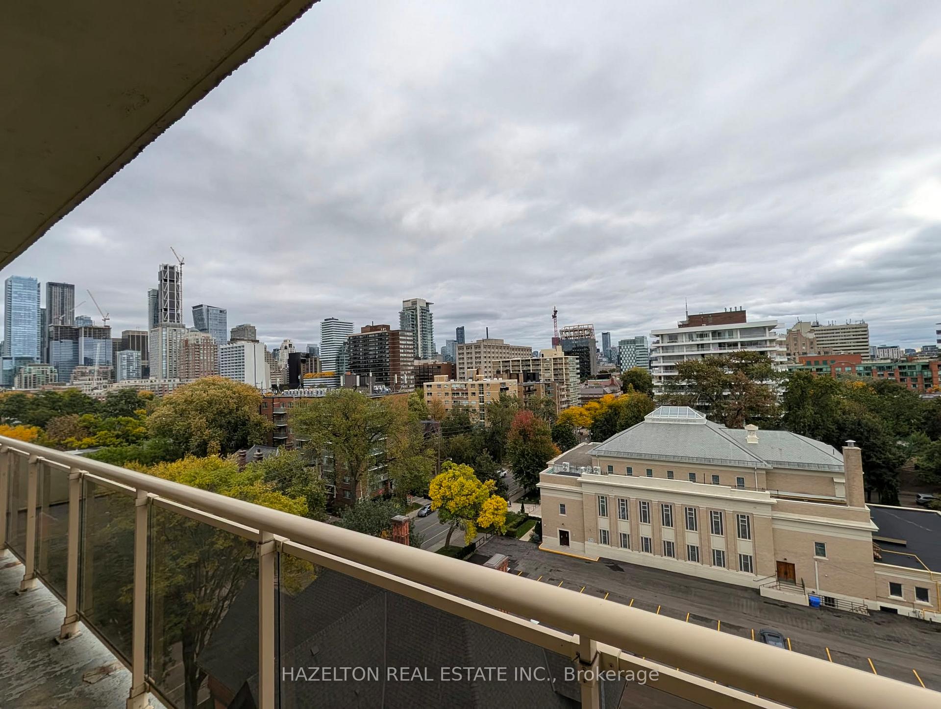 Photo 14 of Unit 809, 206 St George Street, Toronto, The Annex — HOMEH