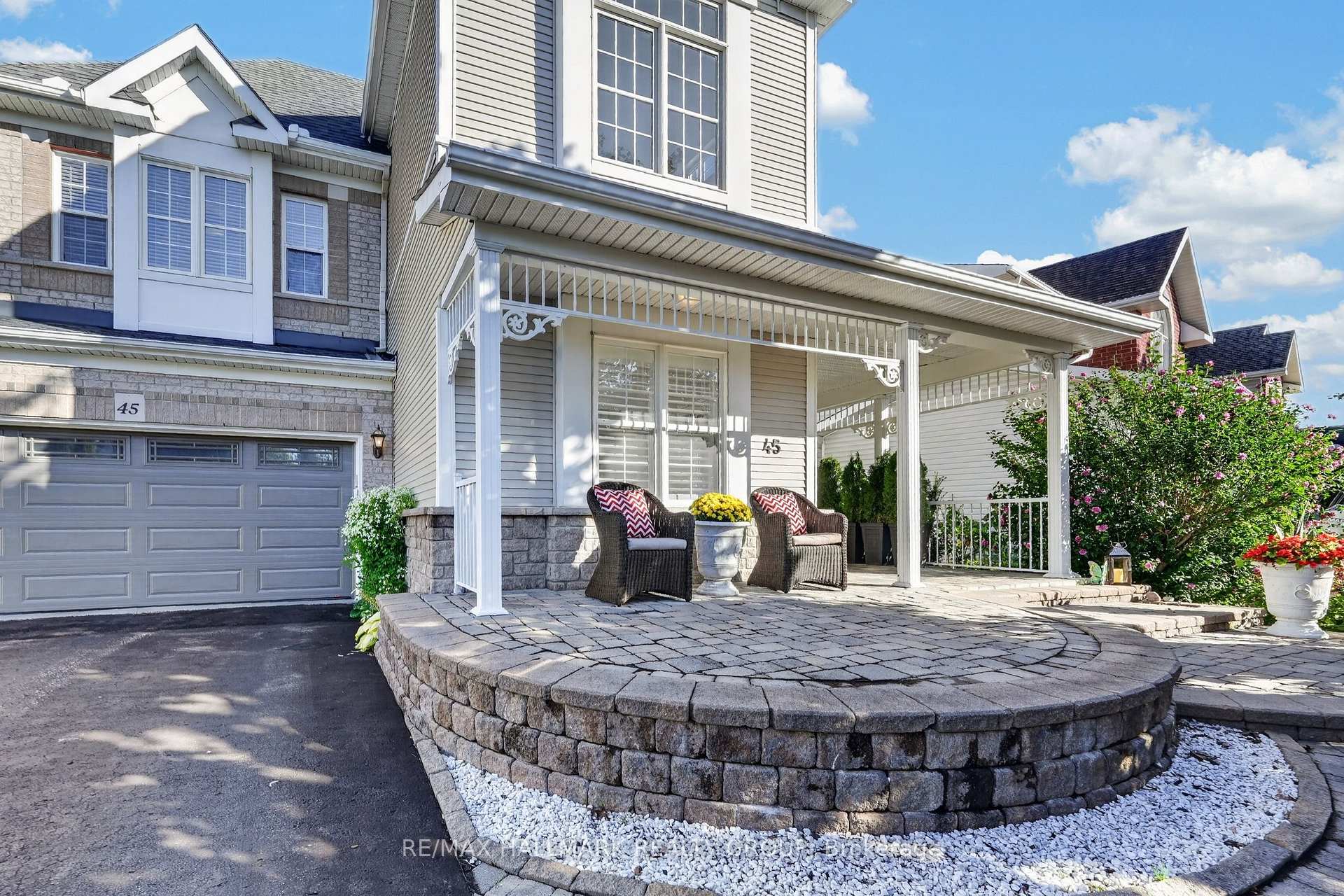 Photo 3 of 45 Franklin Cathcart Crescent S, Ottawa, Stittsville (South) — HOMEH