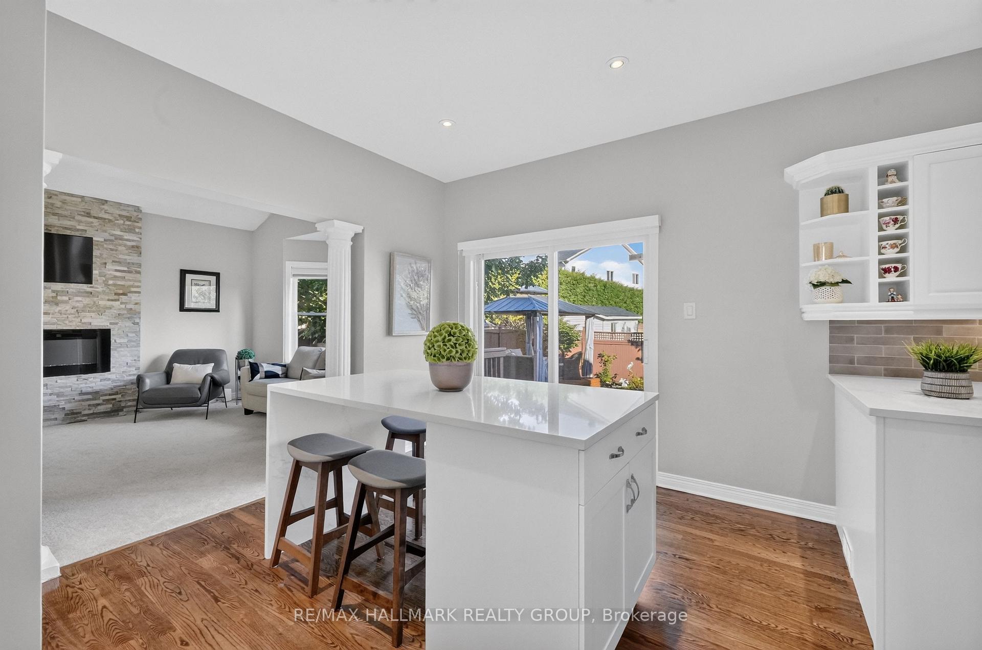 Photo 13 of 45 Franklin Cathcart Crescent S, Ottawa, Stittsville (South) — HOMEH