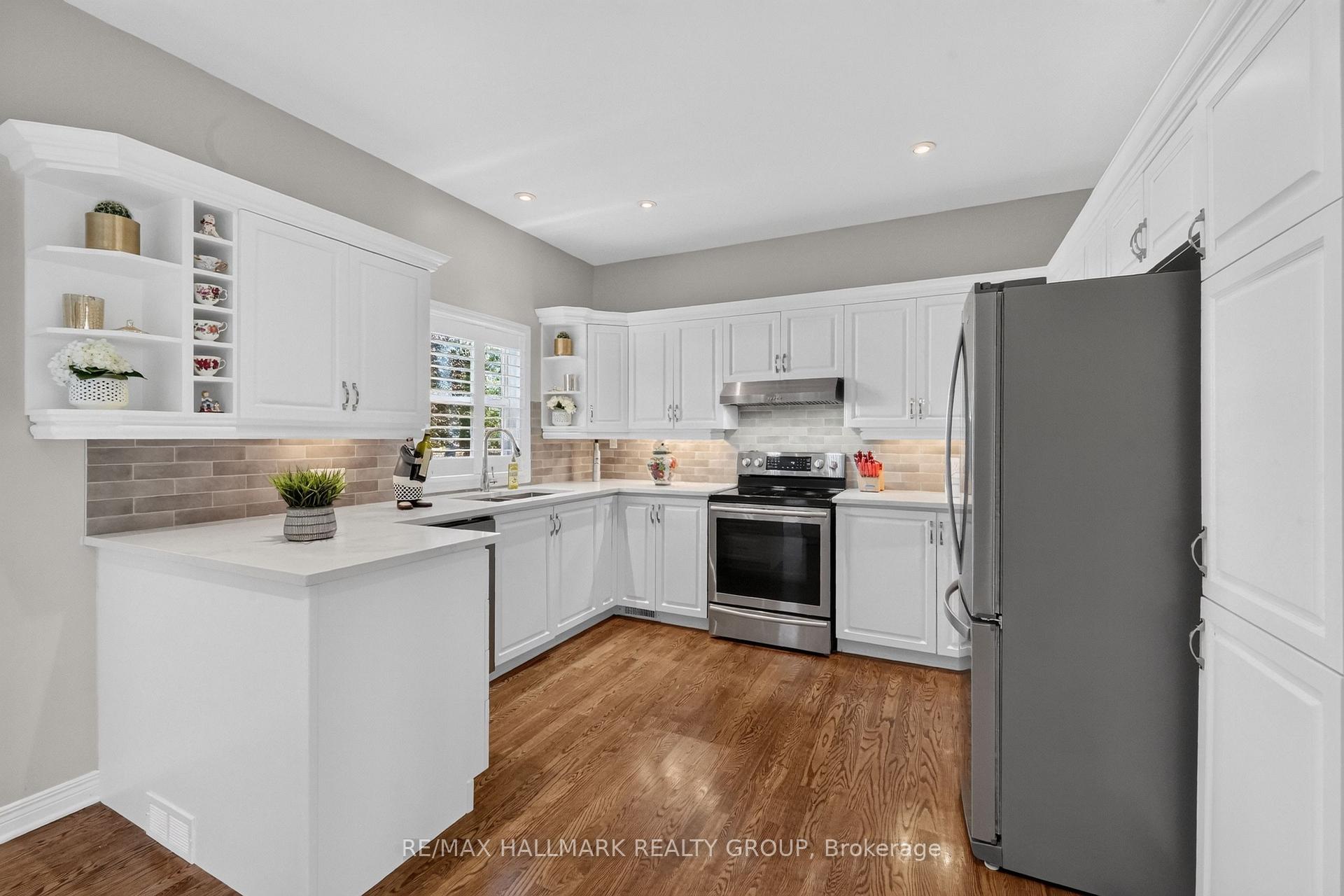 Photo 15 of 45 Franklin Cathcart Crescent S, Ottawa, Stittsville (South) — HOMEH