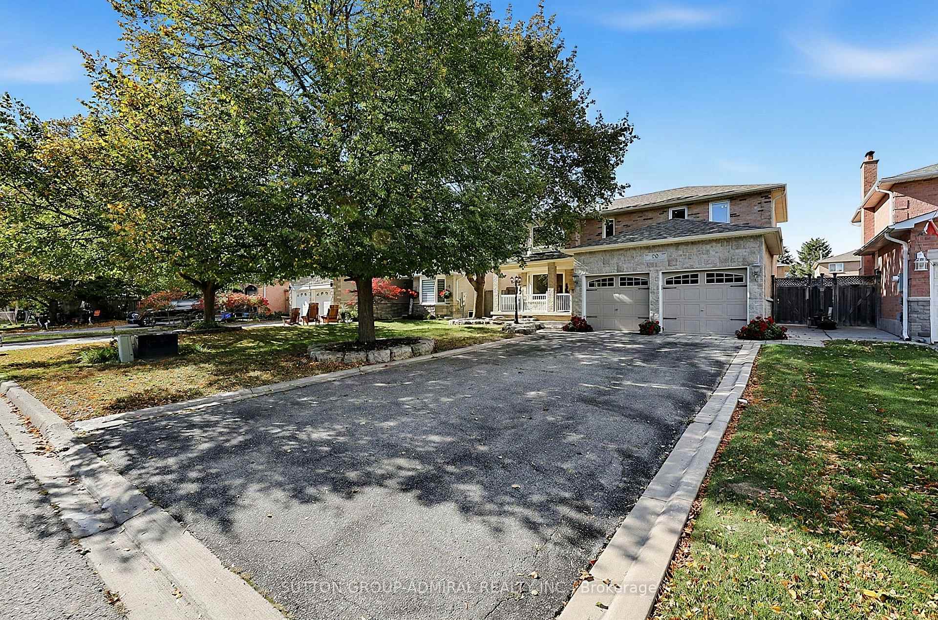 Photo 2 of 20 Goodfellow Crescent, Caledon, Bolton North — HOMEH