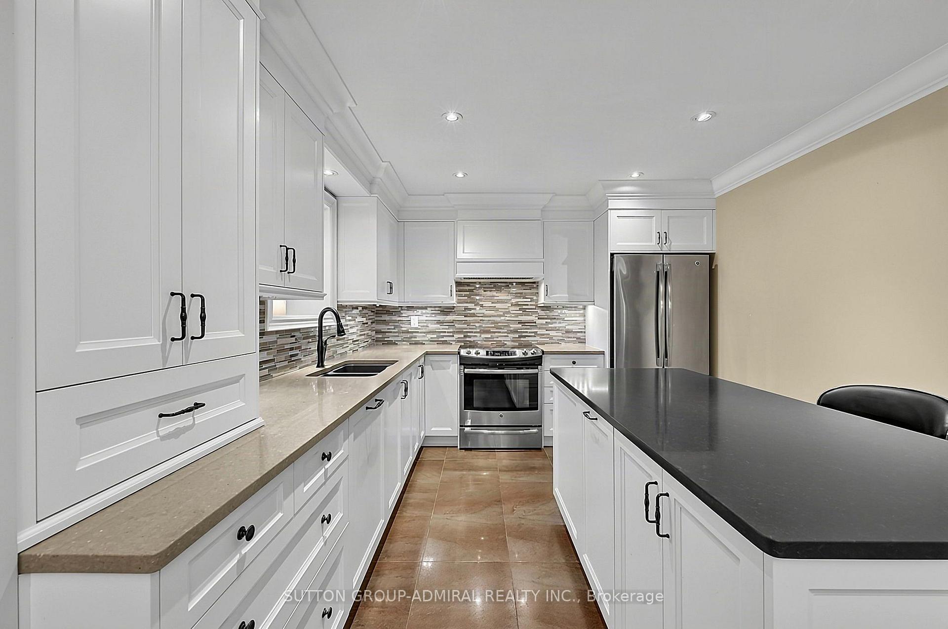 Photo 13 of 20 Goodfellow Crescent, Caledon, Bolton North — HOMEH