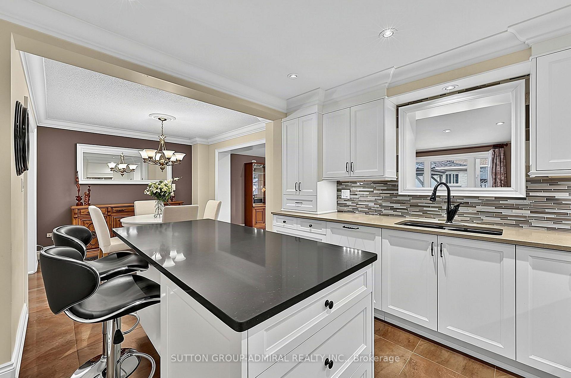 Photo 14 of 20 Goodfellow Crescent, Caledon, Bolton North — HOMEH