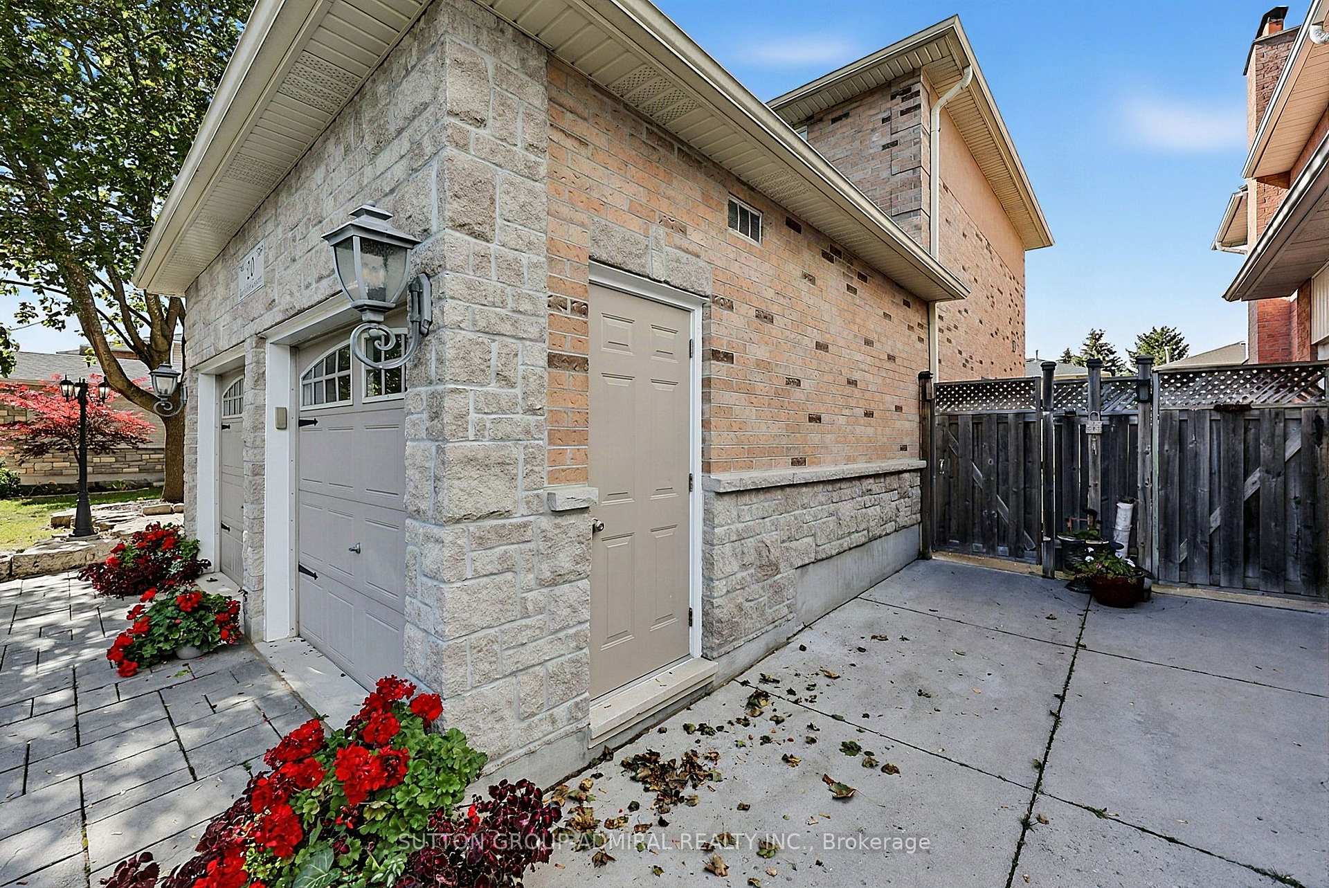 Photo 43 of 20 Goodfellow Crescent, Caledon, Bolton North — HOMEH