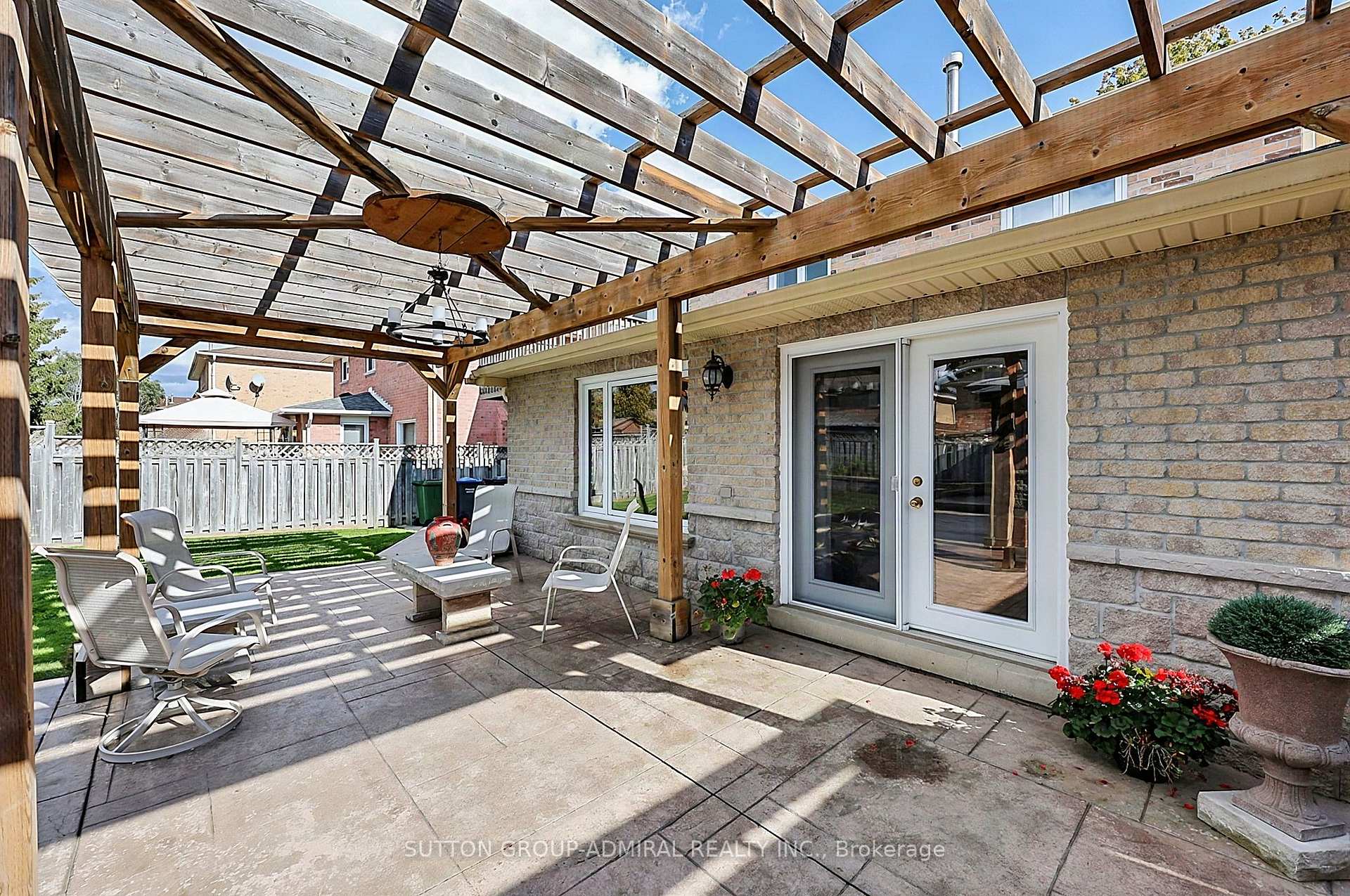 Photo 45 of 20 Goodfellow Crescent, Caledon, Bolton North — HOMEH