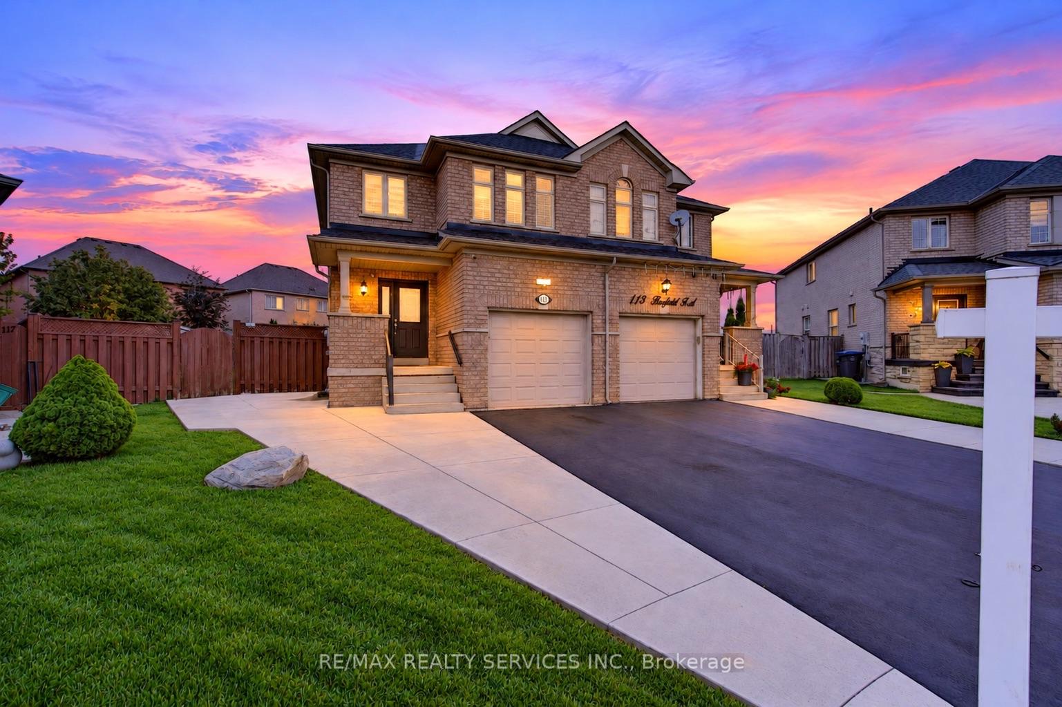 Photo 2 of 115 Passfield Trail, Brampton, Bram East — HOMEH