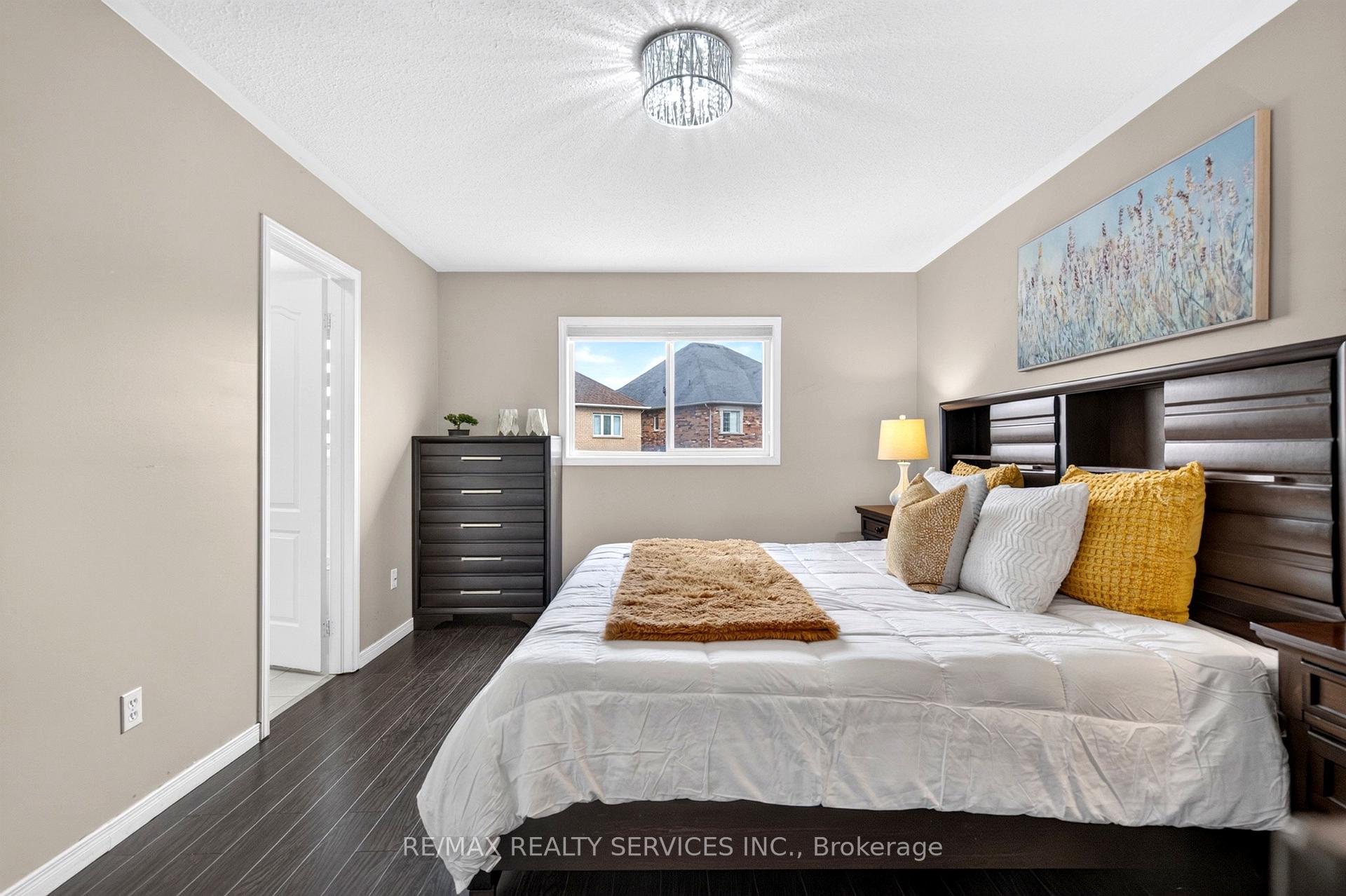 Photo 34 of 115 Passfield Trail, Brampton, Bram East — HOMEH