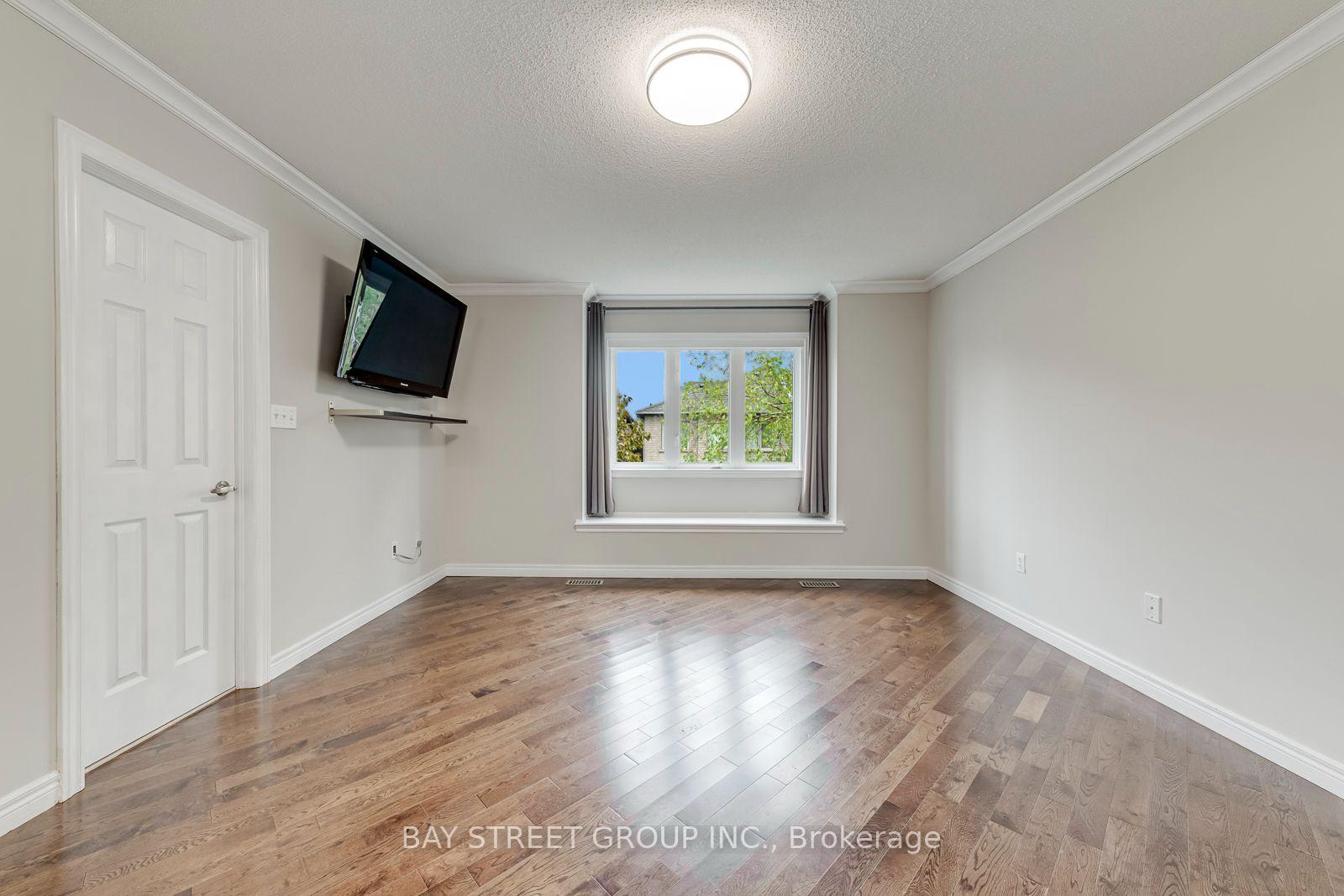 Photo 27 of 2455 Felhaber Crescent, Oakville, Joshua Creek — HOMEH