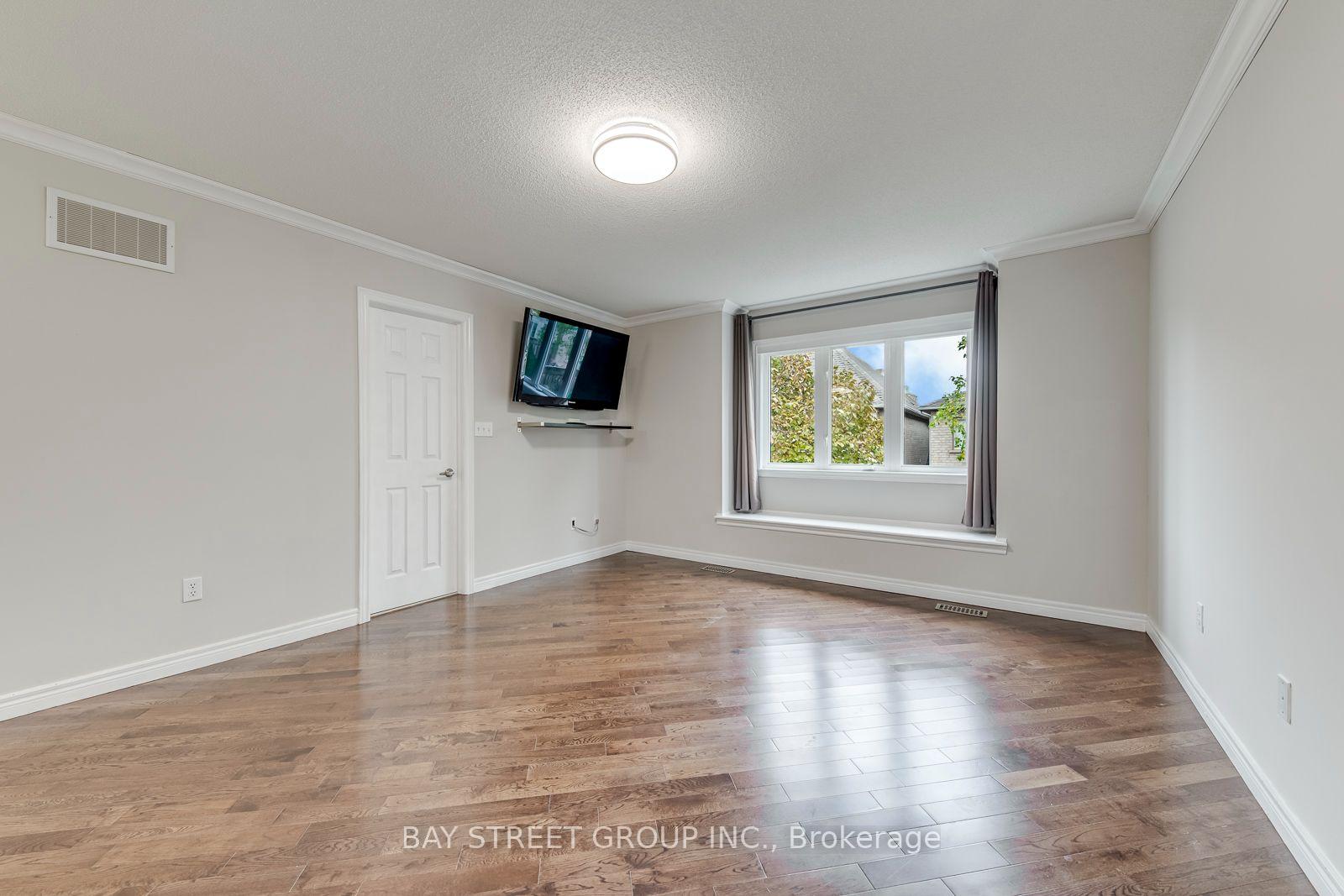 Photo 28 of 2455 Felhaber Crescent, Oakville, Joshua Creek — HOMEH