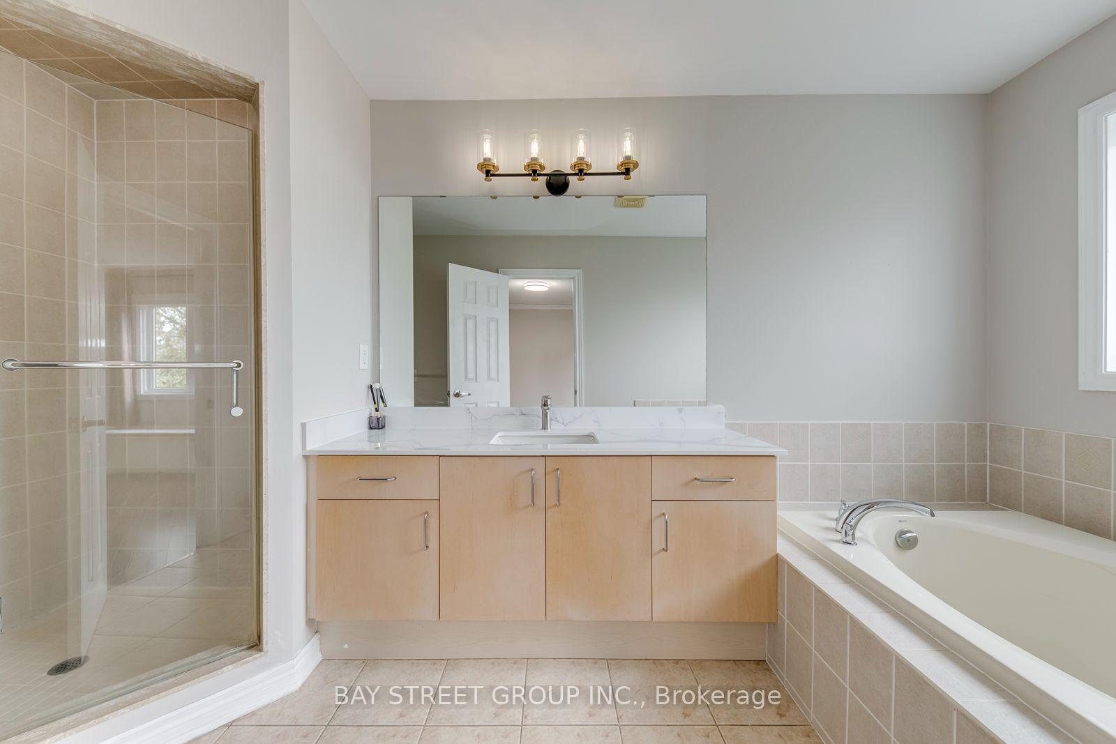 Photo 29 of 2455 Felhaber Crescent, Oakville, Joshua Creek — HOMEH