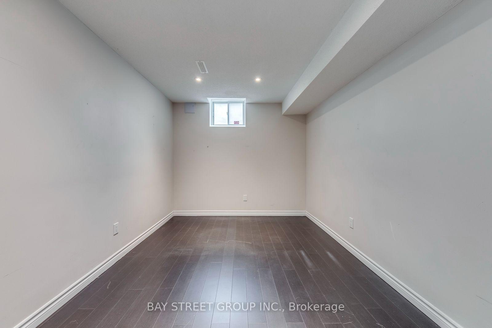 Photo 42 of 2455 Felhaber Crescent, Oakville, Joshua Creek — HOMEH