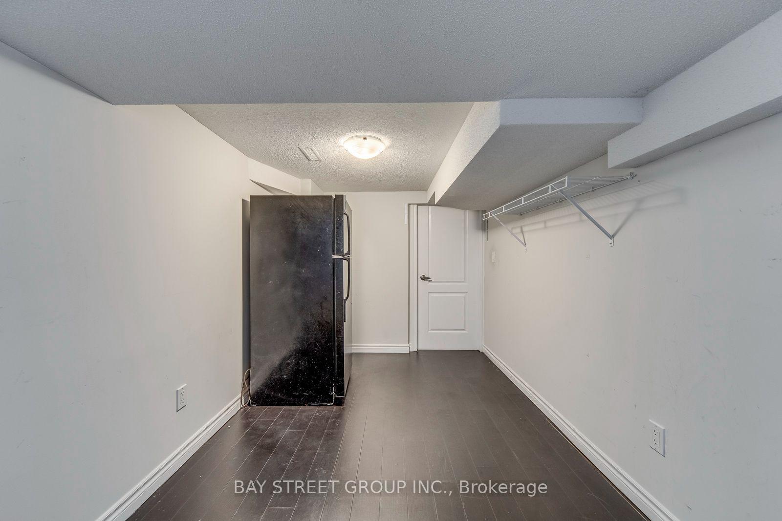 Photo 43 of 2455 Felhaber Crescent, Oakville, Joshua Creek — HOMEH