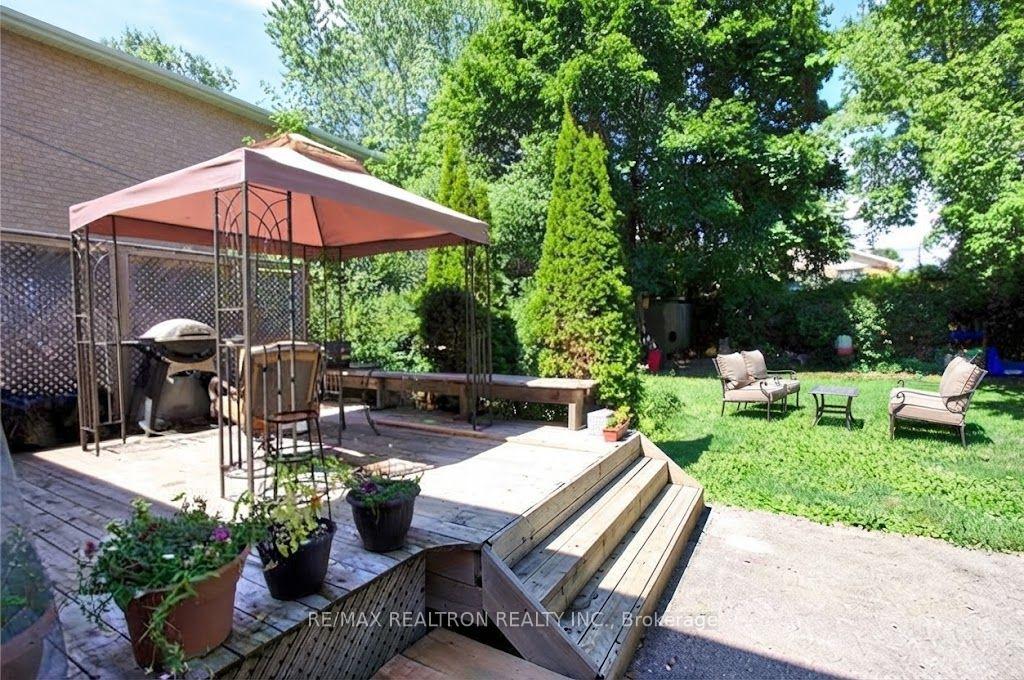 Photo 14 of 72 Hounslow Avenue, North York, Willowdale West — HOMEH